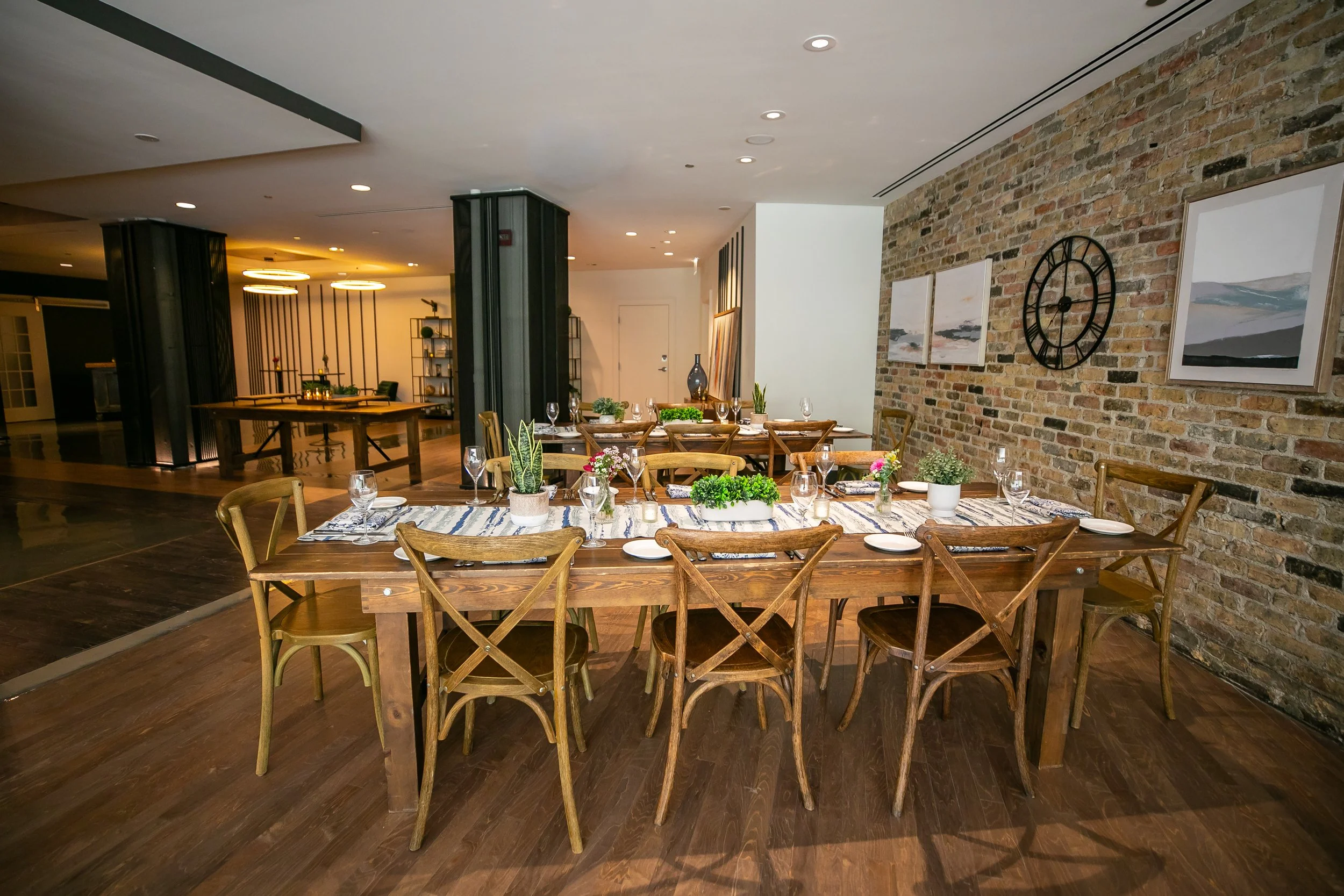 Evanston Corner Bistro 102825-27.jpg