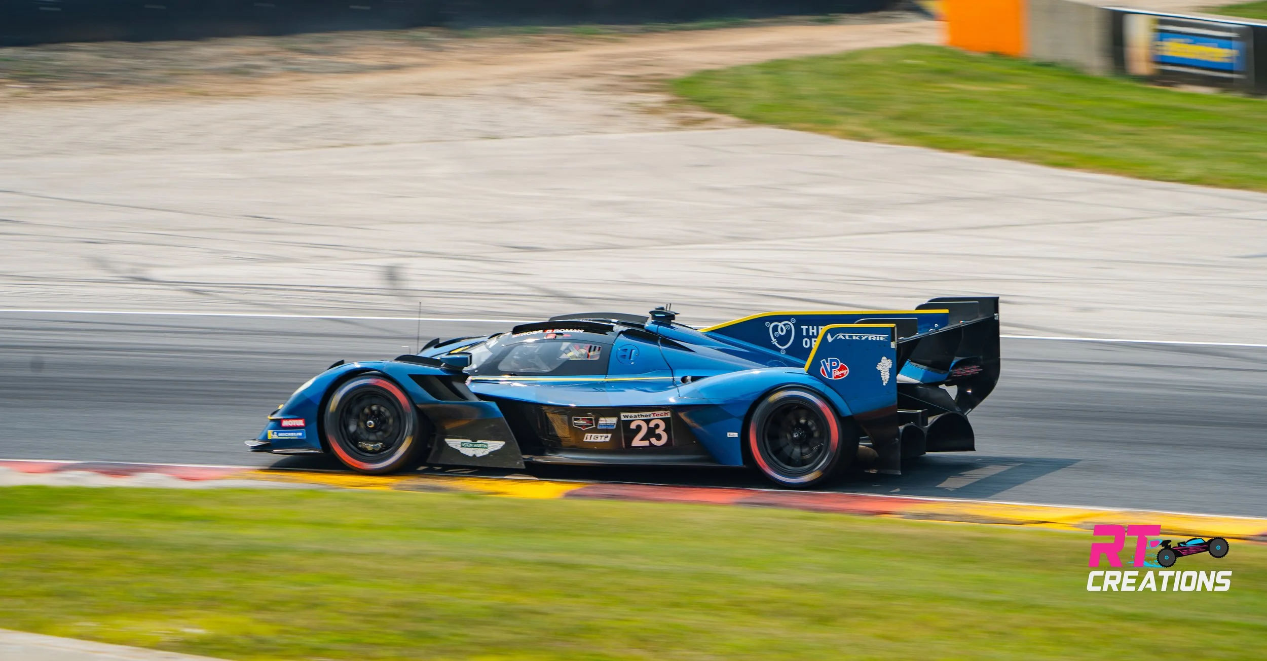 _RTC2647 Aston Martin THOR.jpg