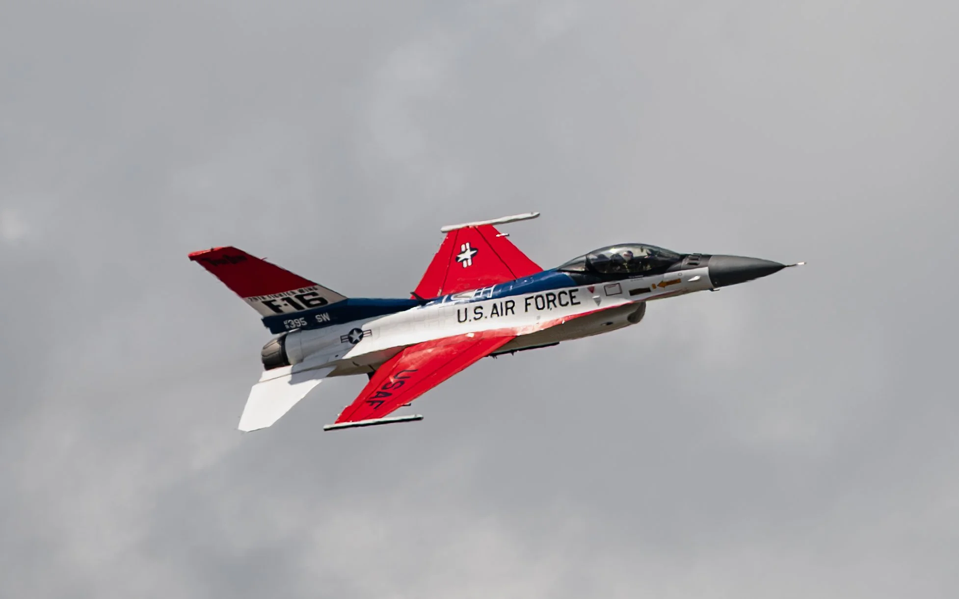 F16 Fighting Falcon in 50th anniversary livery as worn by first first flight of the aircraft type in 1974