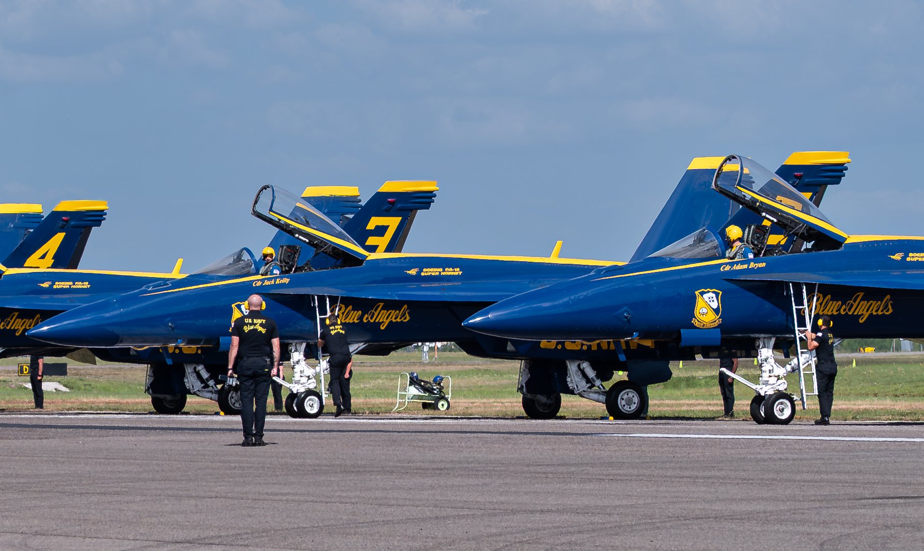 US Navy Blue Angels display team - FA18E Super Hornet - pre display preparation