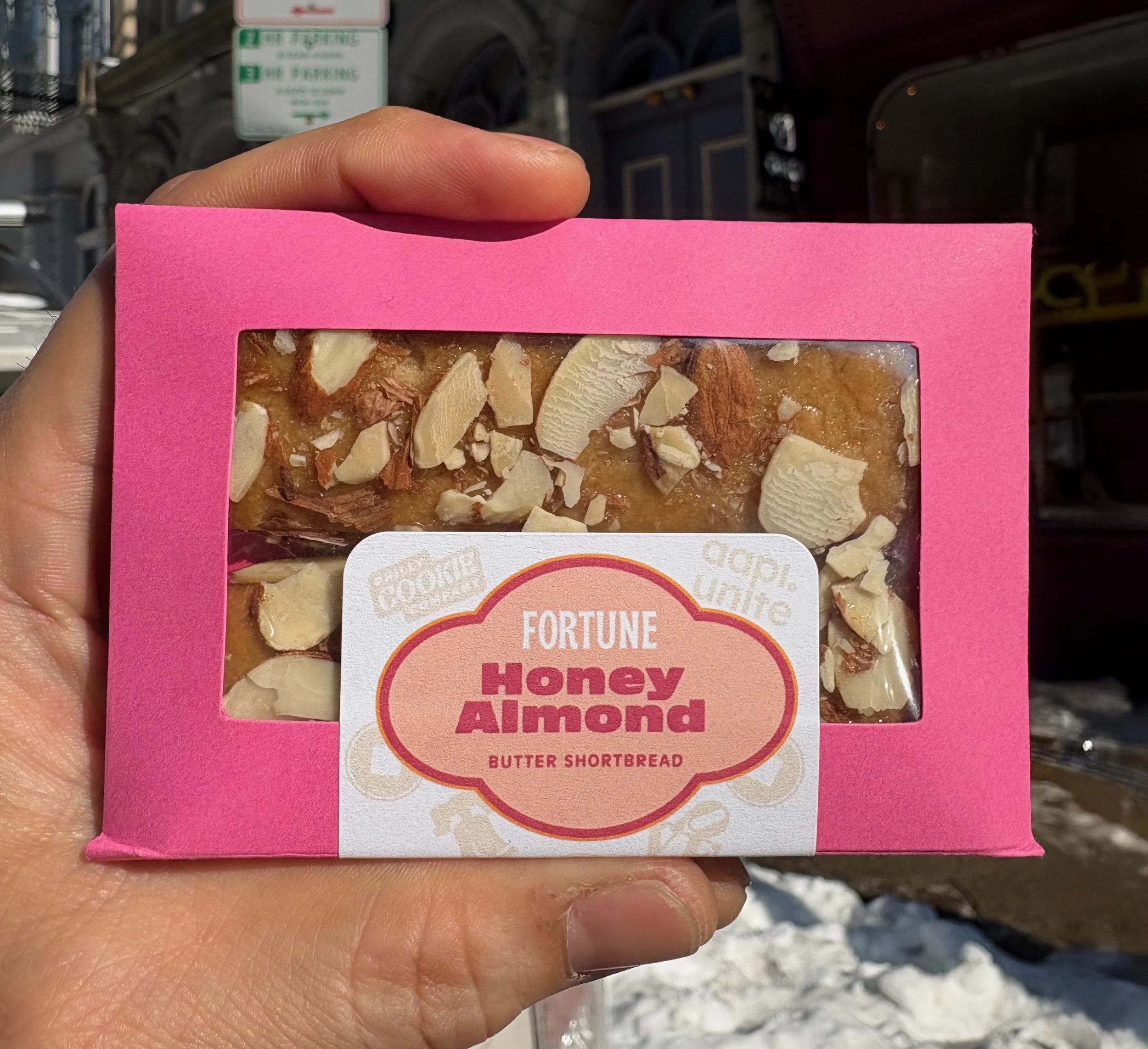 Almond Honey shortbread cookies in a 2pack