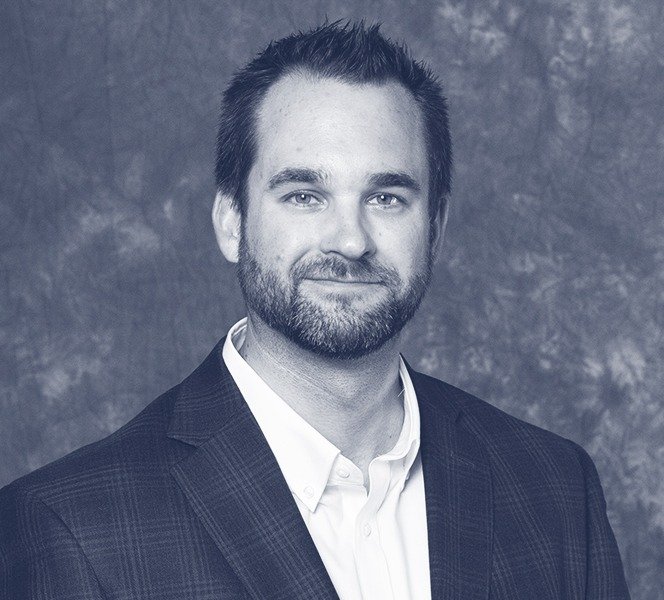 CPA (certified public accountant) and CFE (Certified Fraud Examiner) accounting professional providing audit, financial reporting and fractional accounting services.