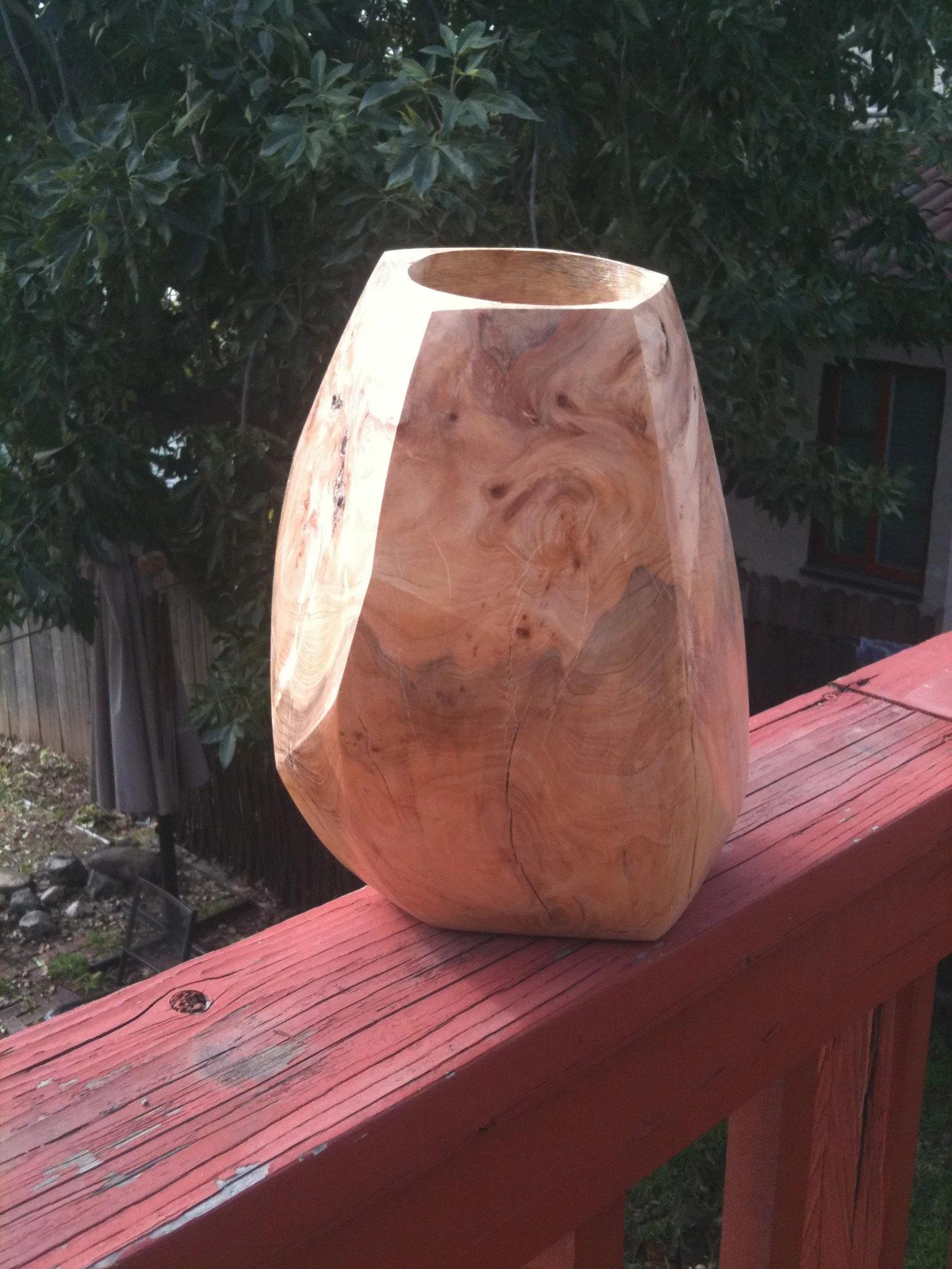 vase02c.JPG