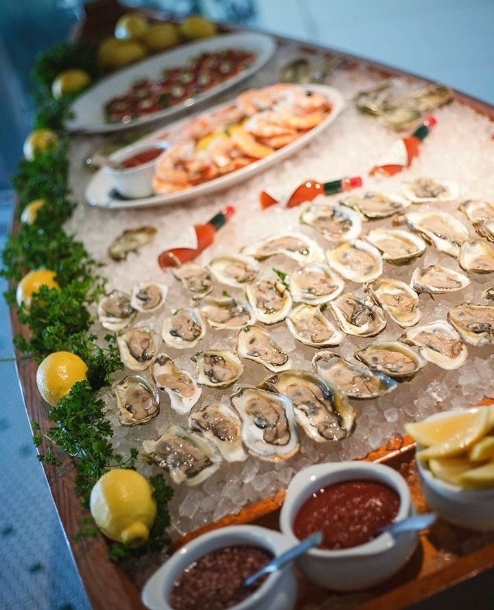 This year's resolution...eat more oysters 🍾⁠
⁠
GIO NYE PRIX FIXE MENU⁠
Choose one Starter, Main and Dessert for $75; All items available a la carte; December 31st thru January 4th. Make your reservation today!⁠
⁠
Enhance your Prix Fixe with Chef&rsq