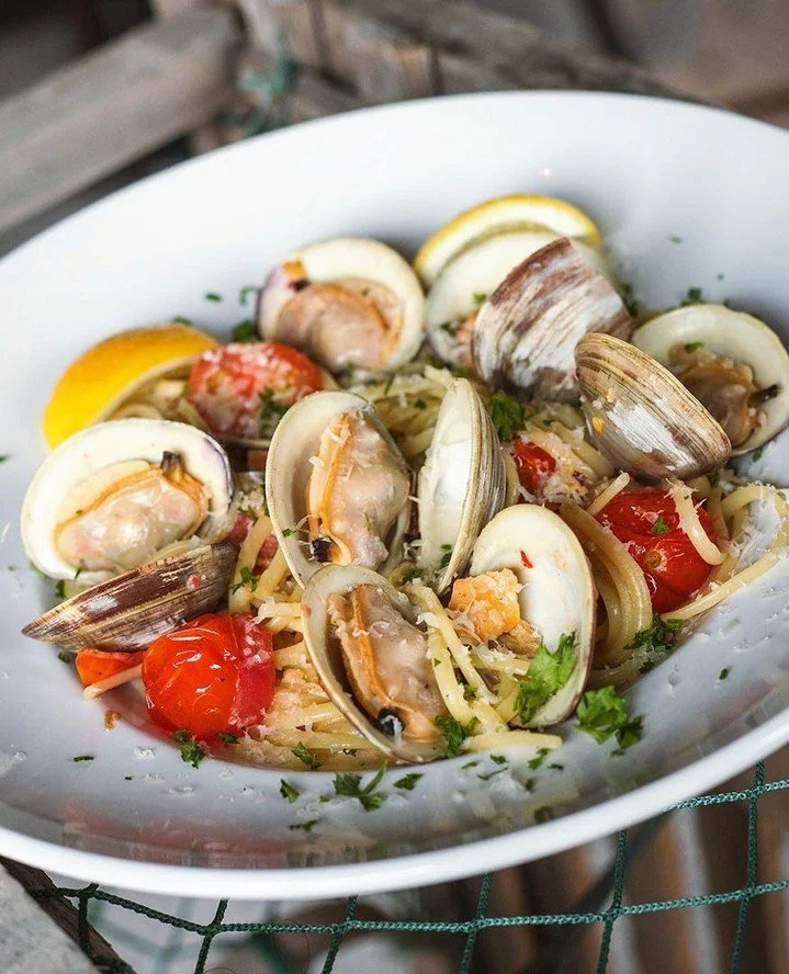 Our GIO Linguine &amp; Clams brings together whole littlenecks, chopped clams, cherry tomato, garlic, white wine, crushed red pepper, a touch of cream, scallions, and pecorino for the kind of dish best enjoyed with a glass of wine and the patio.⁠
⁠
A