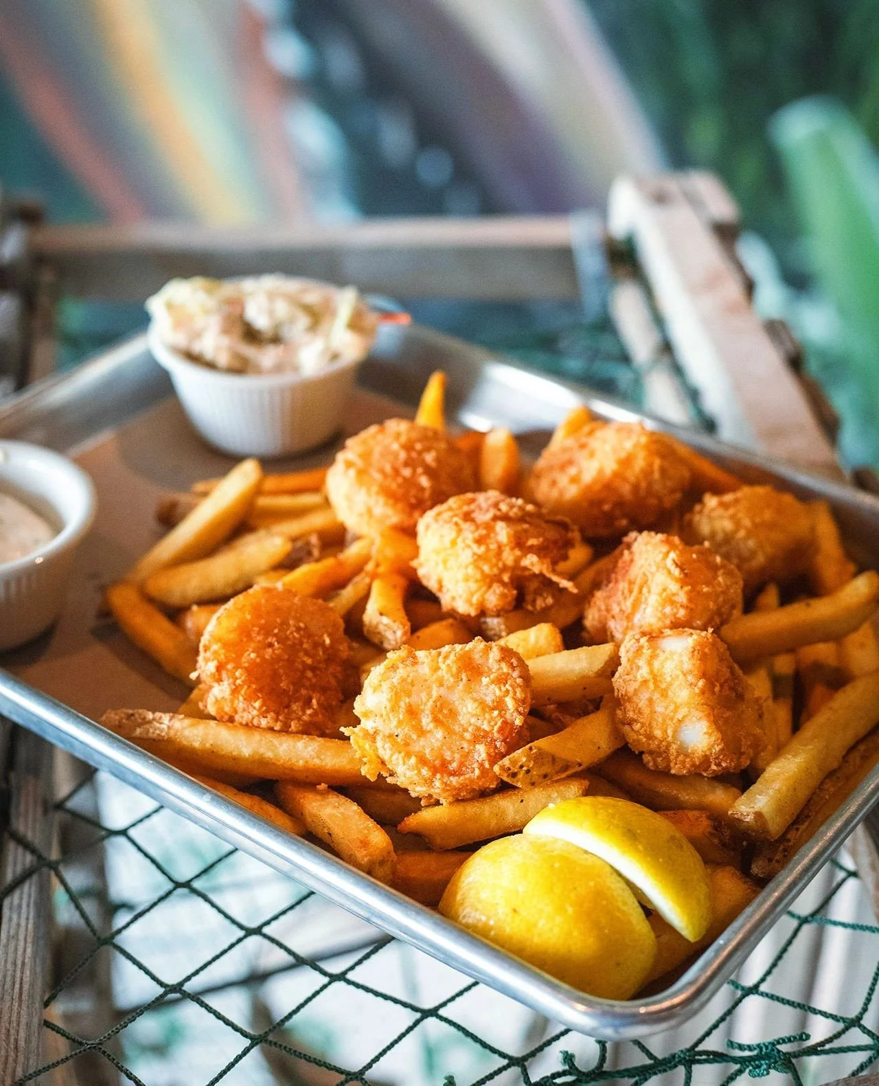 Summer doesn&rsquo;t last forever&mdash;and neither do these favorites. Get your fill of crispy fried scallops and whole belly clams while they&rsquo;re still on the menu. Fall changes are coming, so enjoy them while you can!⁠
⁠
Open at 4pm tonight. 