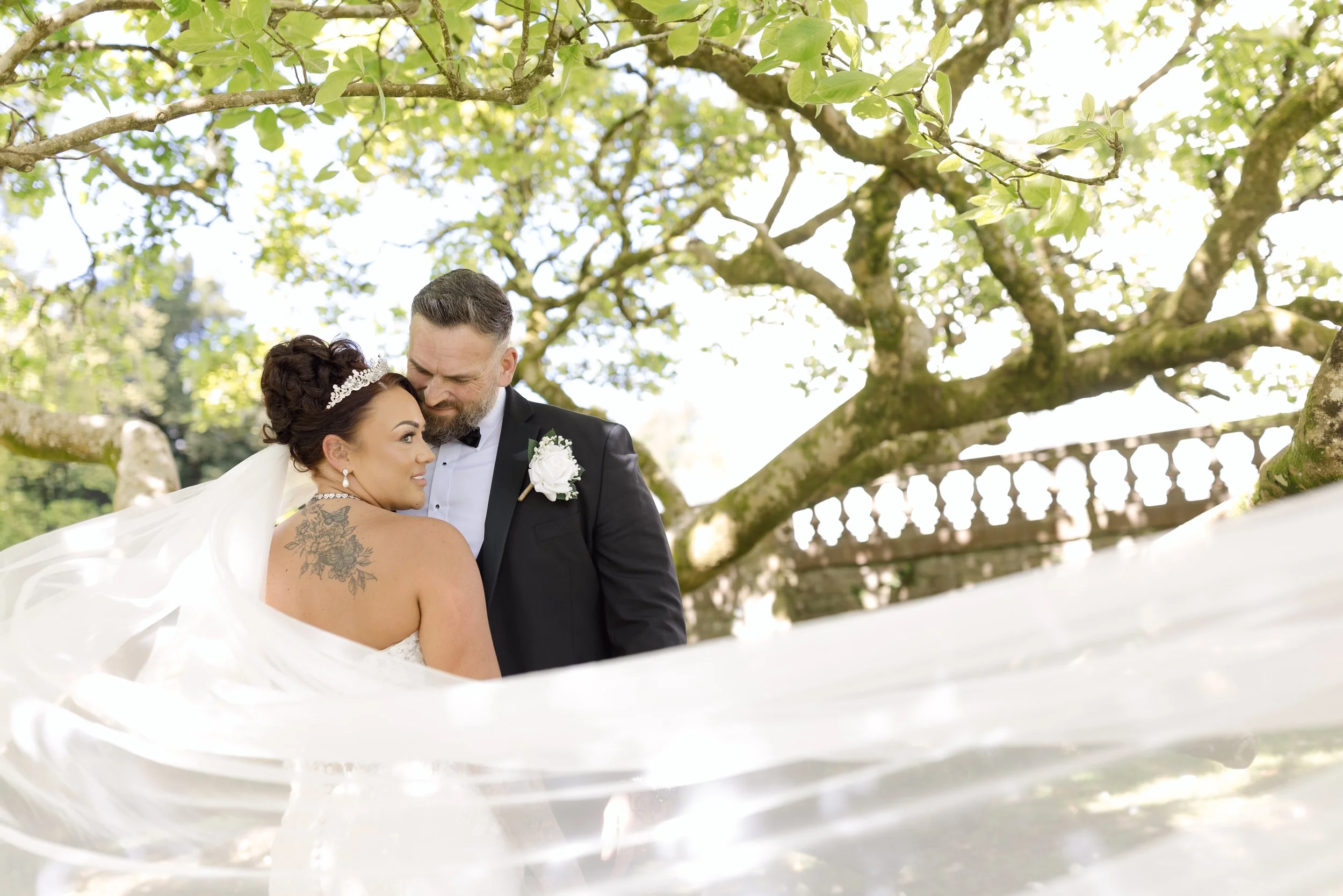 21 Essential Questions to Ask a Wedding Photographer Before Booking Your 2026 Celebration