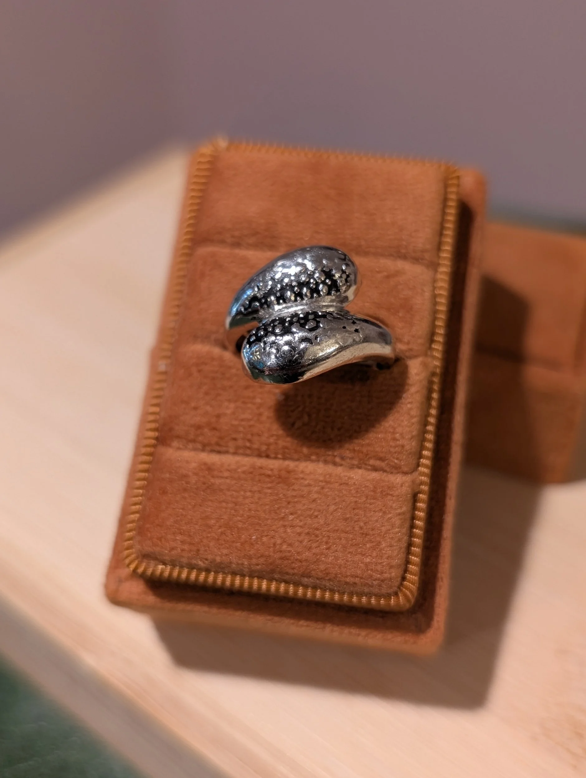 Vintage White Gold Tone Bypass Ring | Size 6