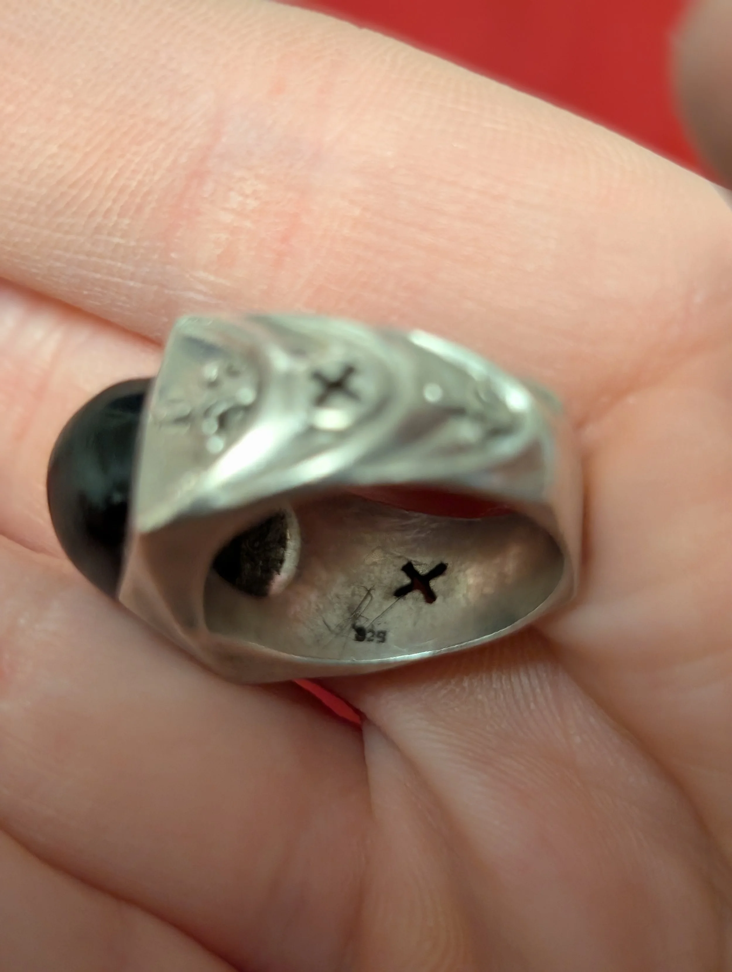 OldOnyxRing4.jpg