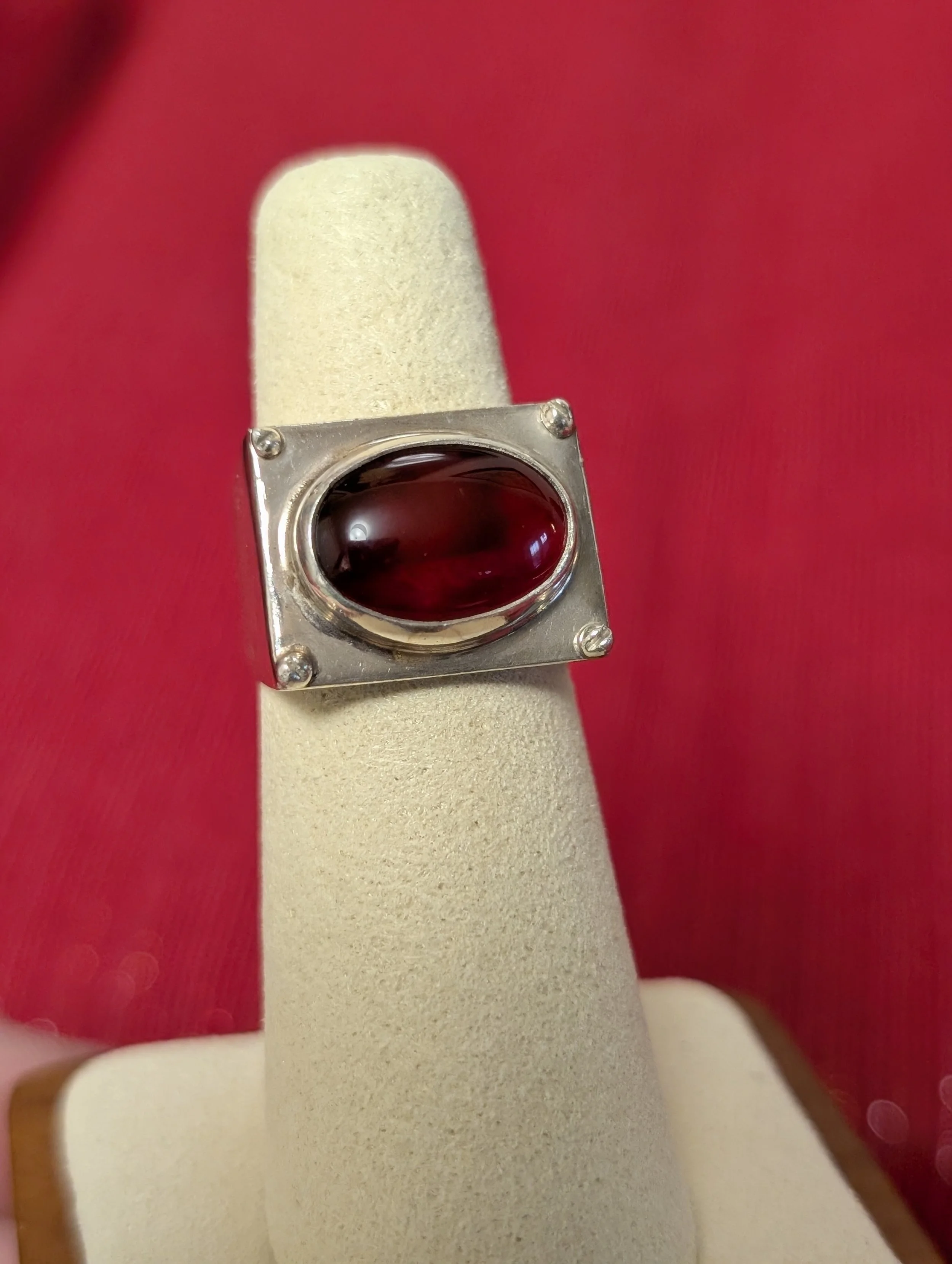 SquareCarnelianRing3.jpg