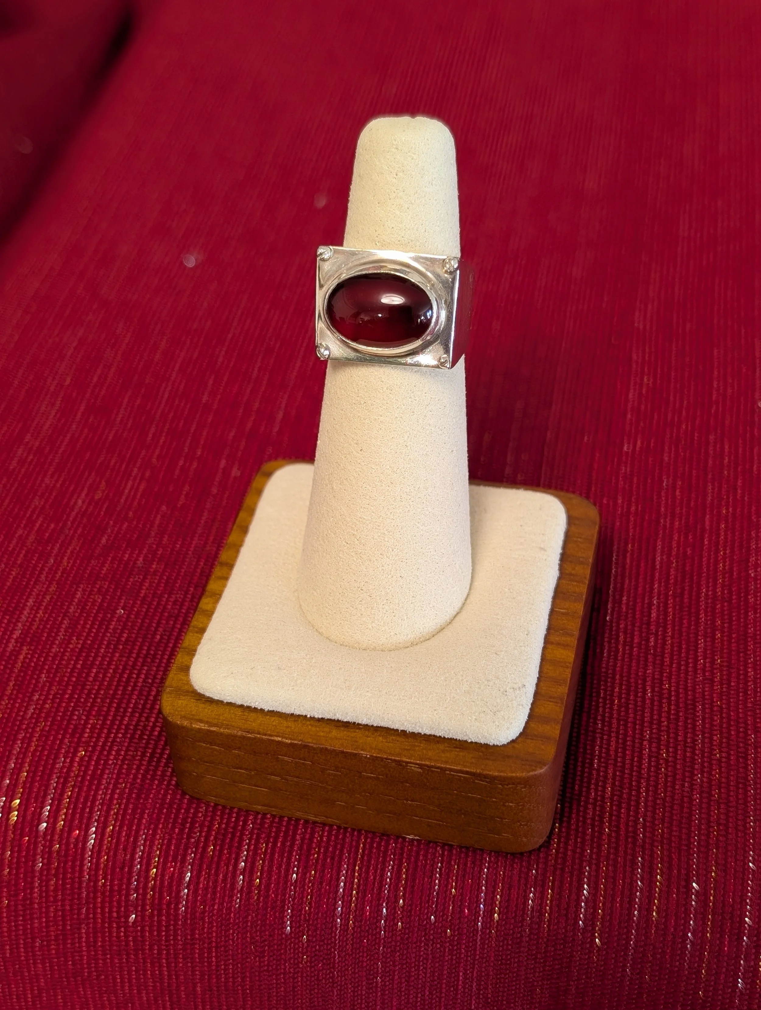 SquareCarnelianRing1.jpg