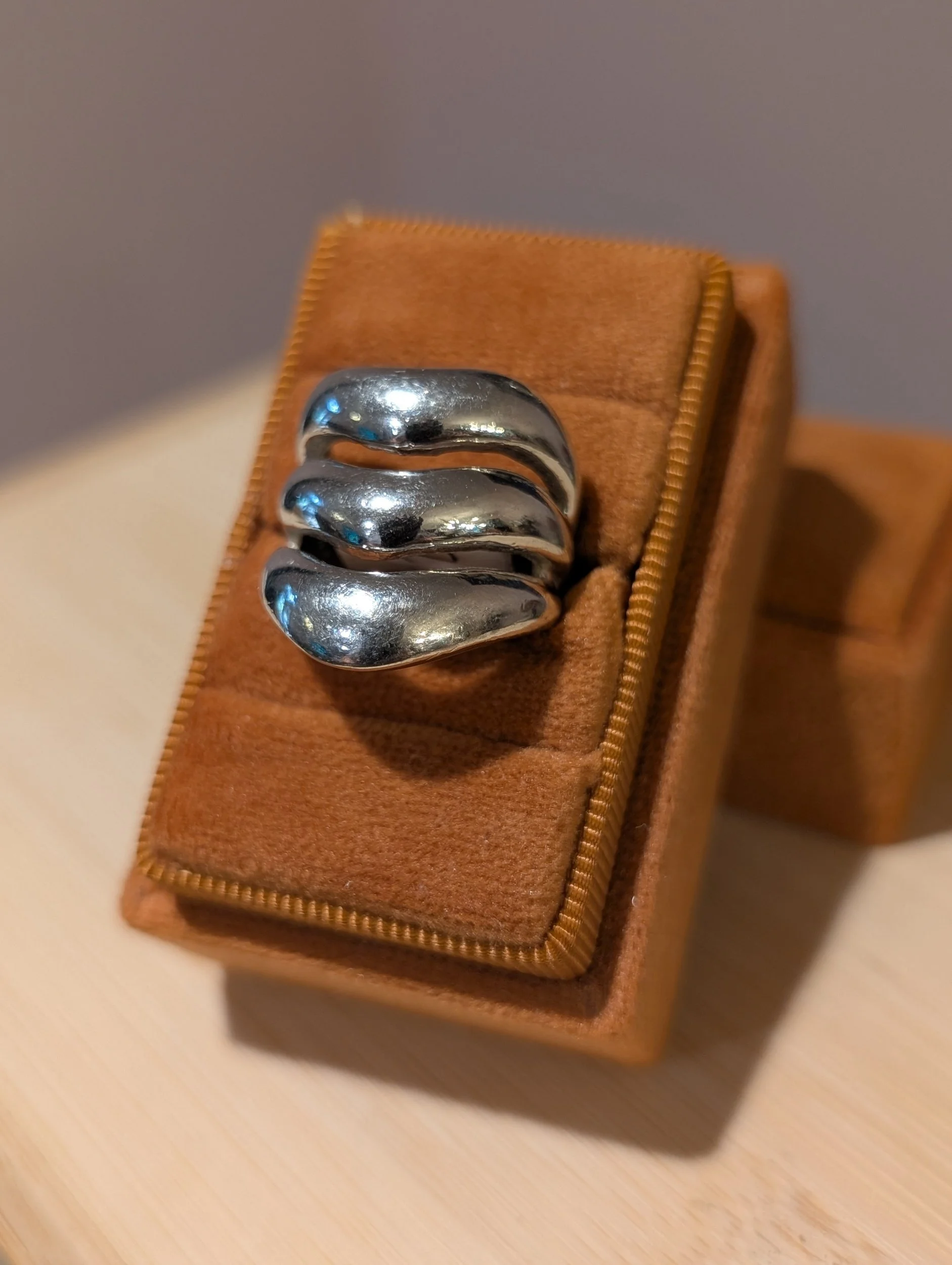 Vintage Shield Ring | Size 6