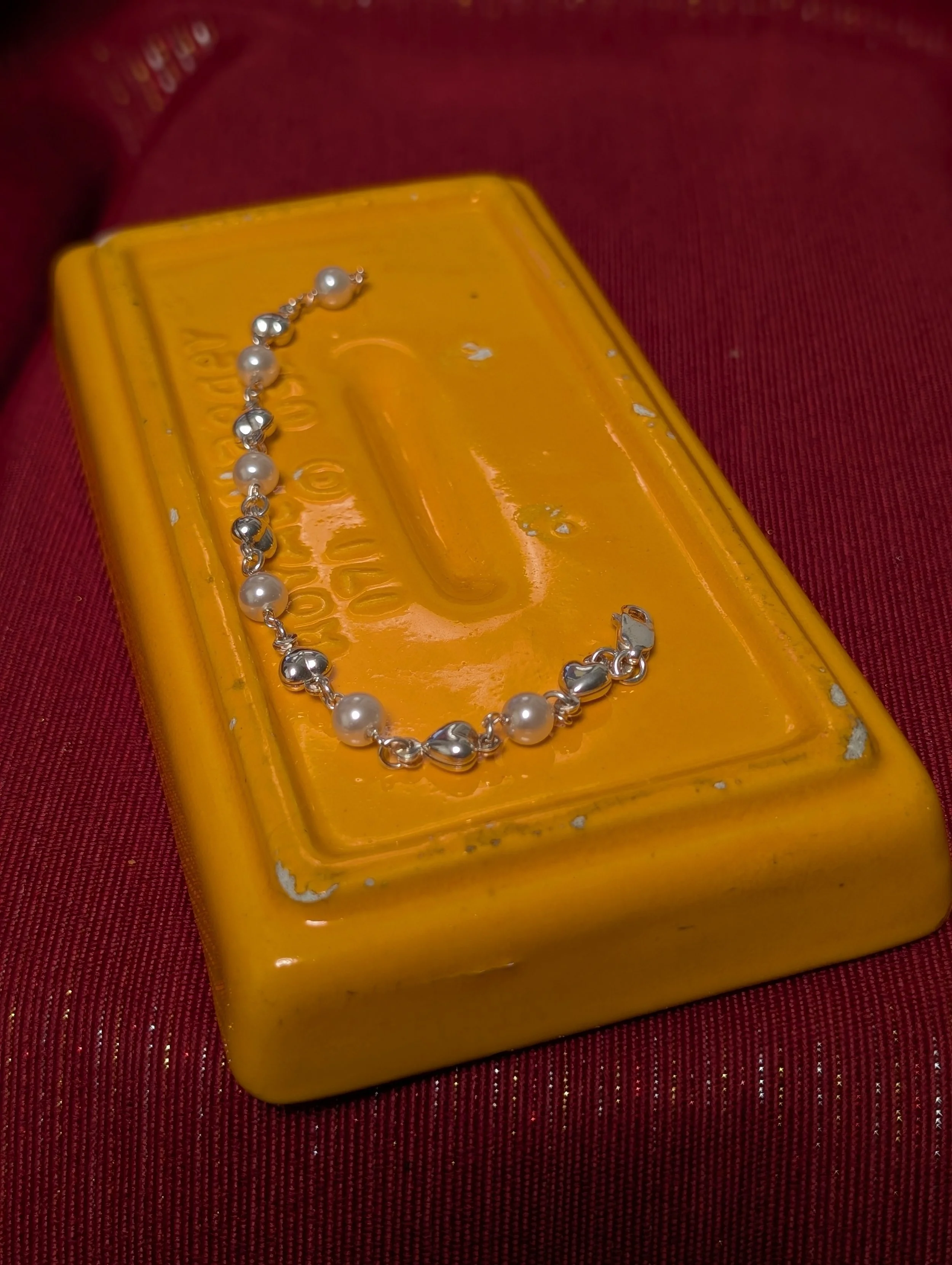 Silverpearlbracelet1.jpg