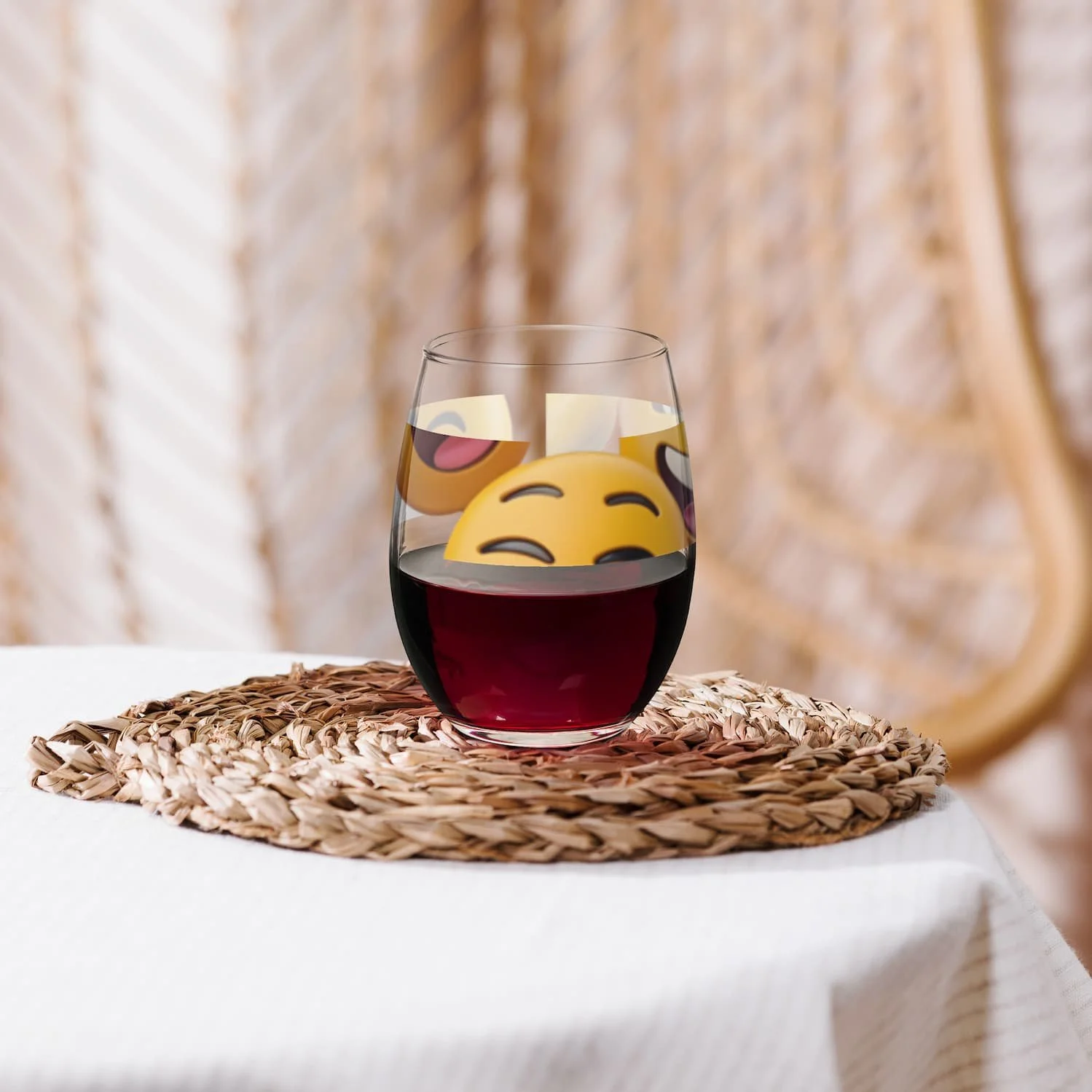 stemless-wine-glass-(15-oz)-front-69b2219dd6b08 (1).jpg