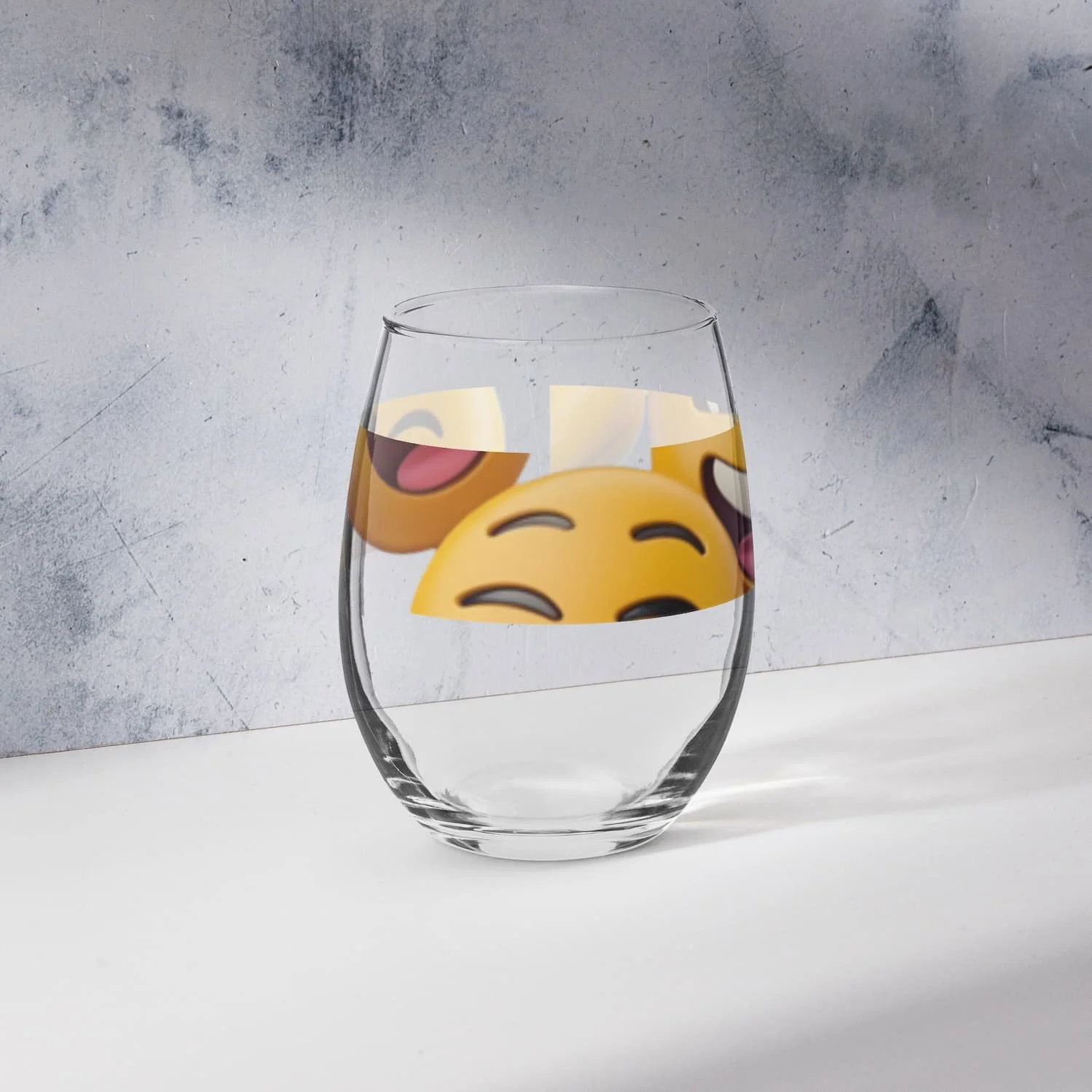 stemless-wine-glass-(15-oz)-front-69b222025bf2a (1).jpg