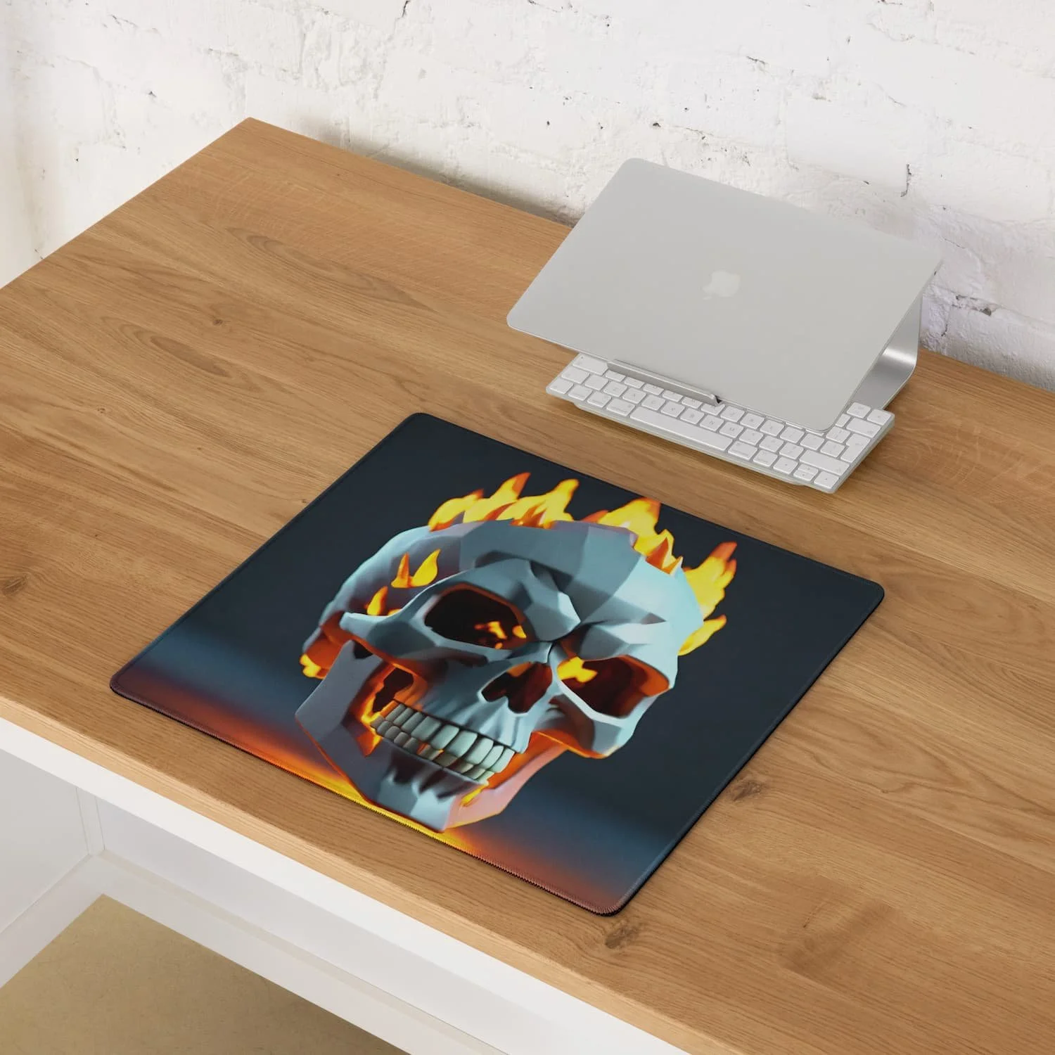 Flaming Skull XL Gaming Mouse Pad – RGB Desk Mat
