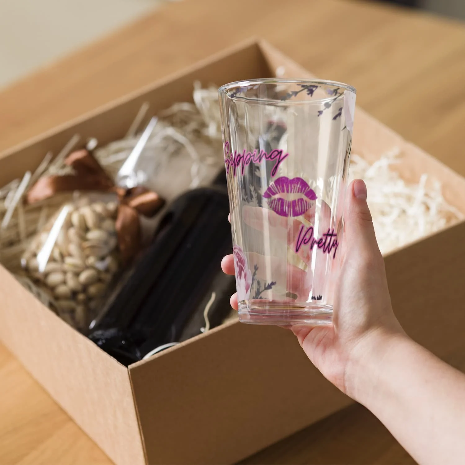 shaker-pint-glass-(16-oz)-16-oz-front-69b3dd986bd0b (1).jpg