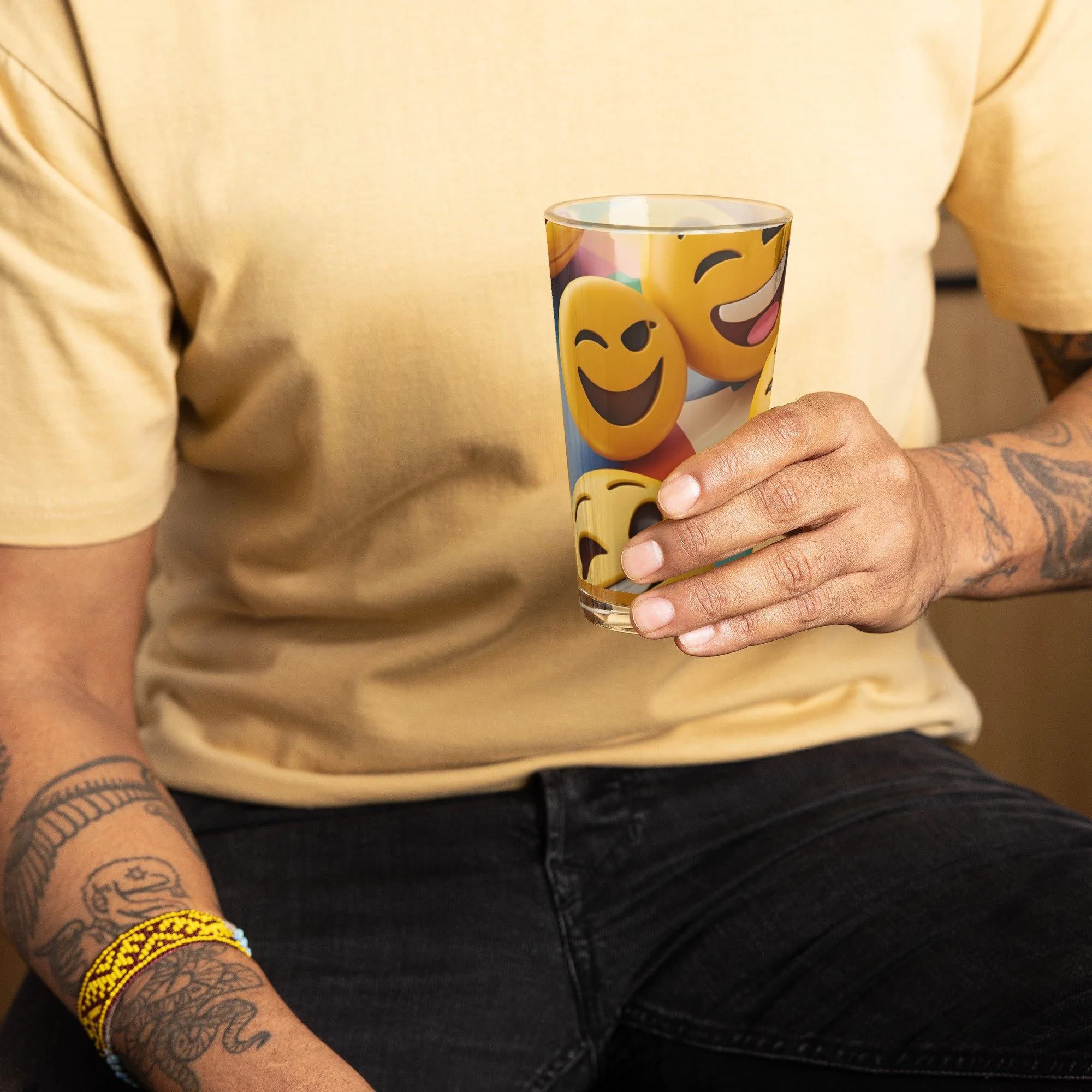 Retro Smiley Face 16 oz shaker-style pint glass for beverages, collectible and fun drinkware