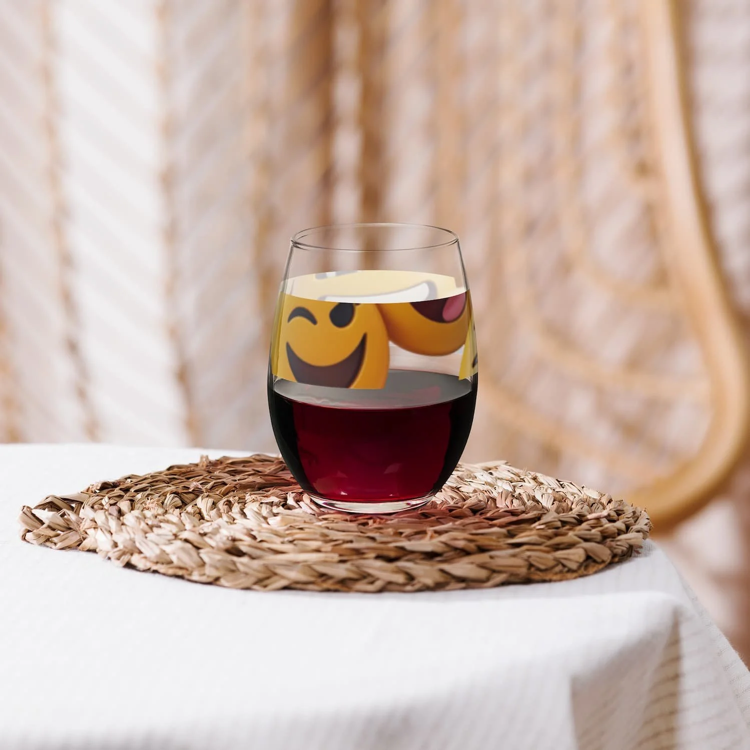 stemless-wine-glass-(15-oz)-right-69b221db90c2b (1).jpg