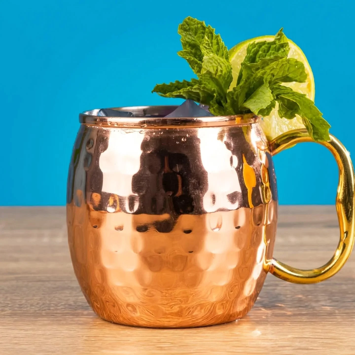 In honor of&nbsp;Women&rsquo;s History Month, we&rsquo;re pouring&nbsp;women-owned brands&nbsp;this Saturday. 🥂
Come taste&nbsp;@therealmule20,  a ready-to-drink Moscow Mule with all the bright ginger-lime kick of the classic cocktail; plus two more
