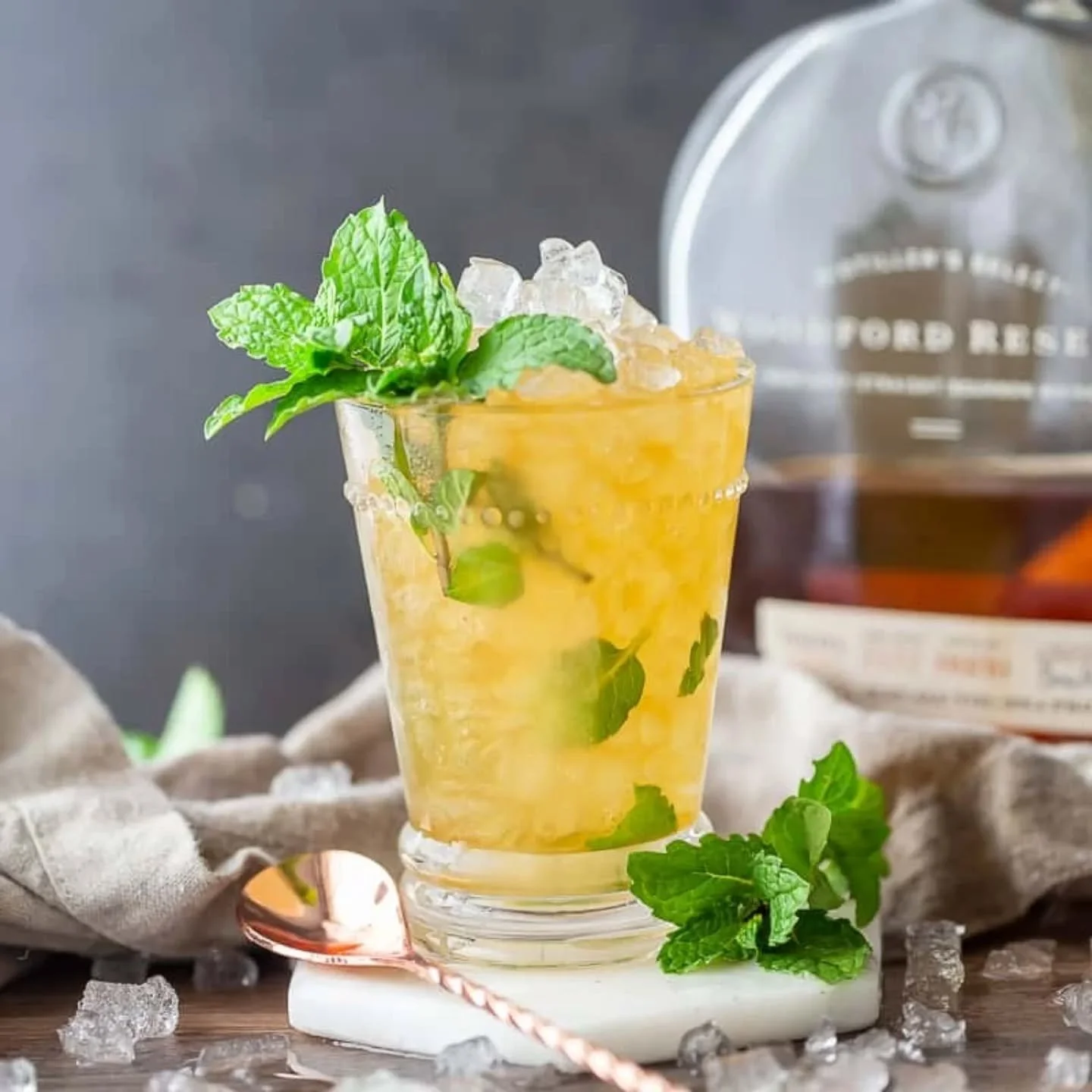Derby Day is more than a horse race, it&rsquo;s a spring tradition filled with big hats, Southern charm, and one very iconic cocktail: the Mint Julep.
Join us this Saturday from 4&ndash;6pm for a free Derby Day Mint Julep tasting at Buena Vida Wine &