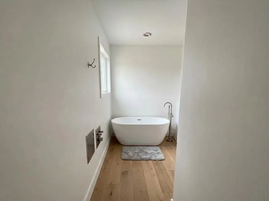 master_bath1.jpg
