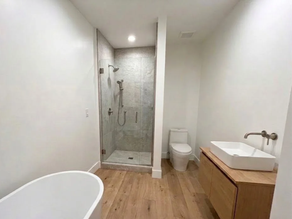 master_bath2.png