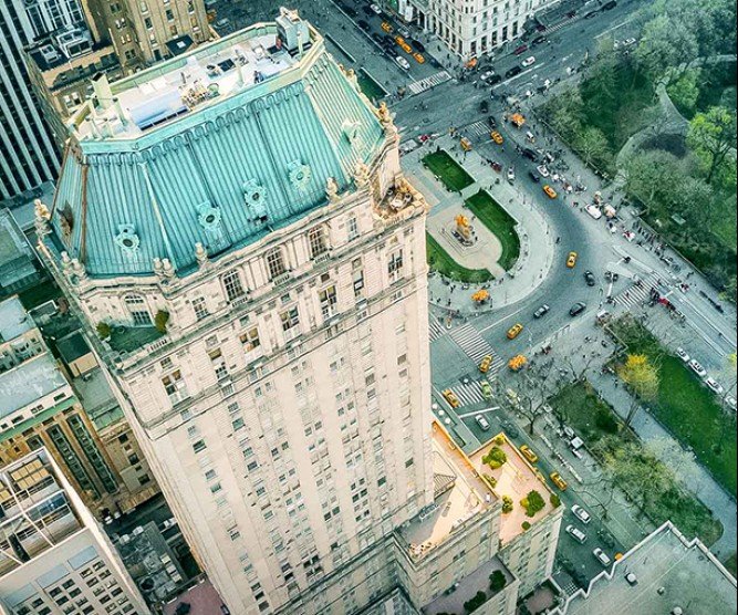 thepierre-homepage-topreasons-hotel-architecture-64c27b03497cd-667x556.jpg