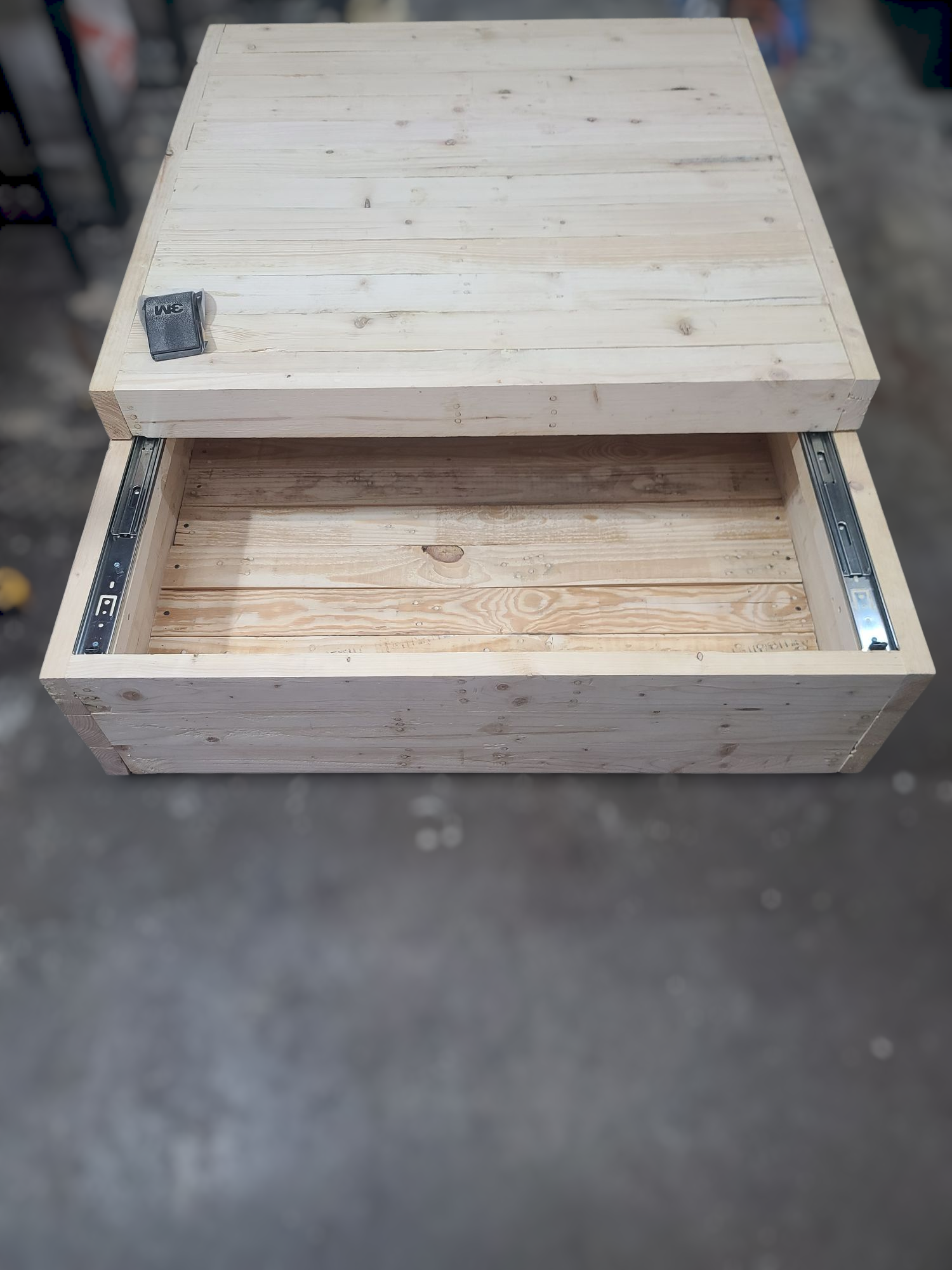 Square Coffee Table With Storage.png