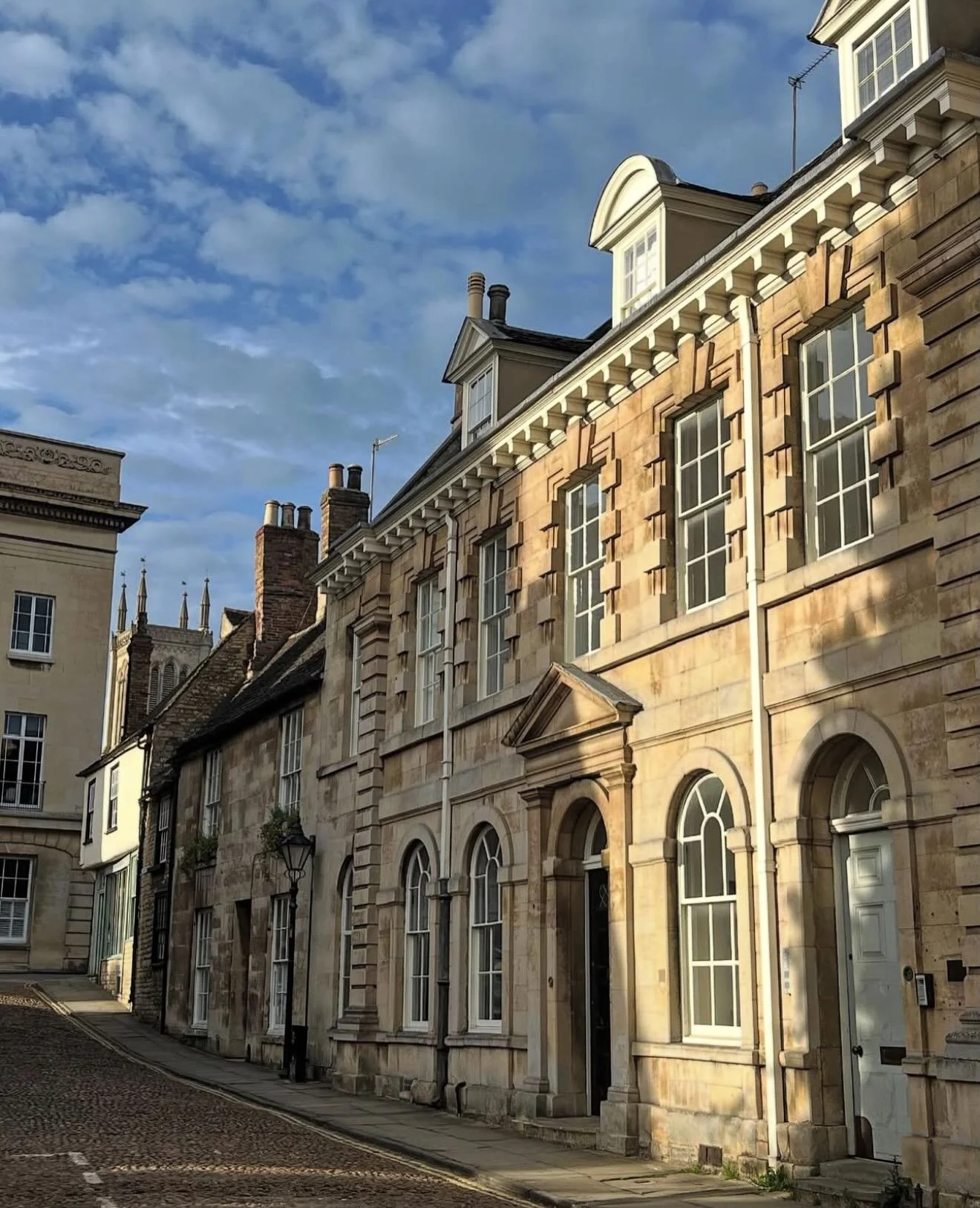 Stamford is such a perfect representation of a rural English town. Beautiful #lincolnshirelife #stamford #lincoln #England #insta #instalike
