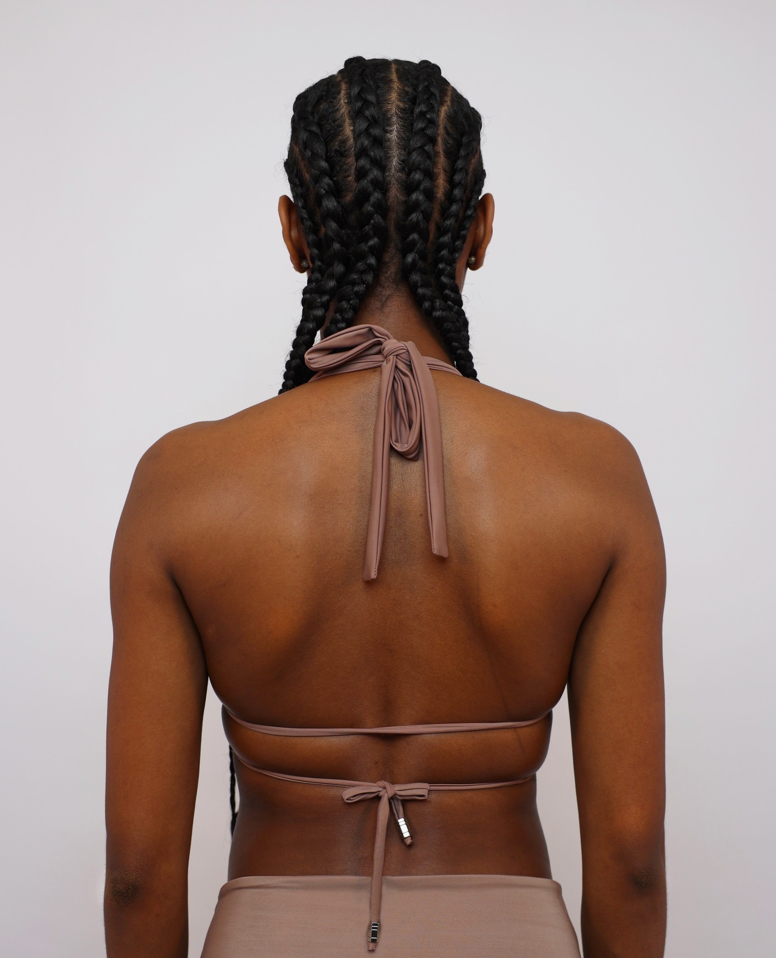 Back-Iliana.jpg