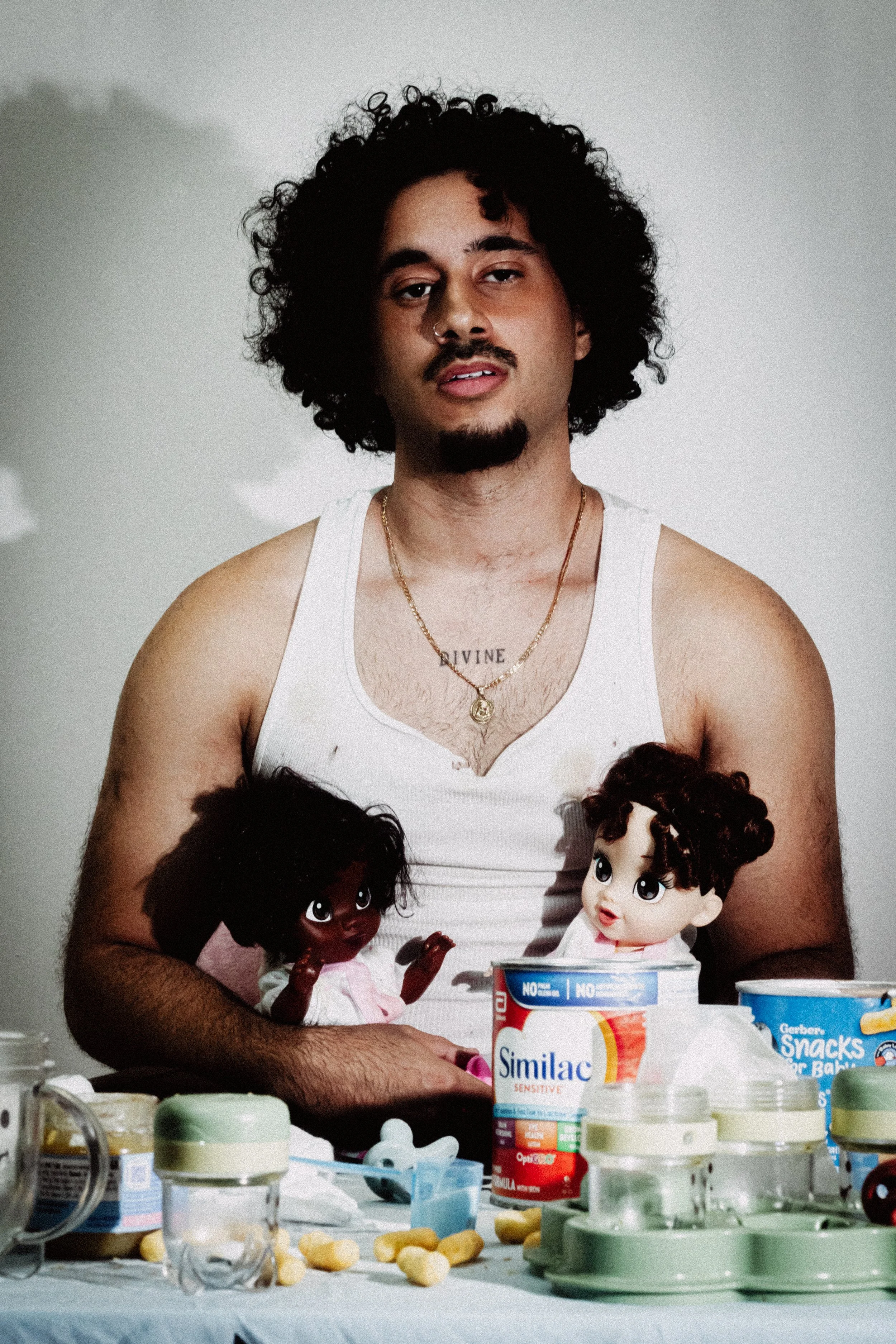 Chp.1 FORMULA KING 

Eye contact. Uncomfortable composure. Iconic symmetry. Almost religious.