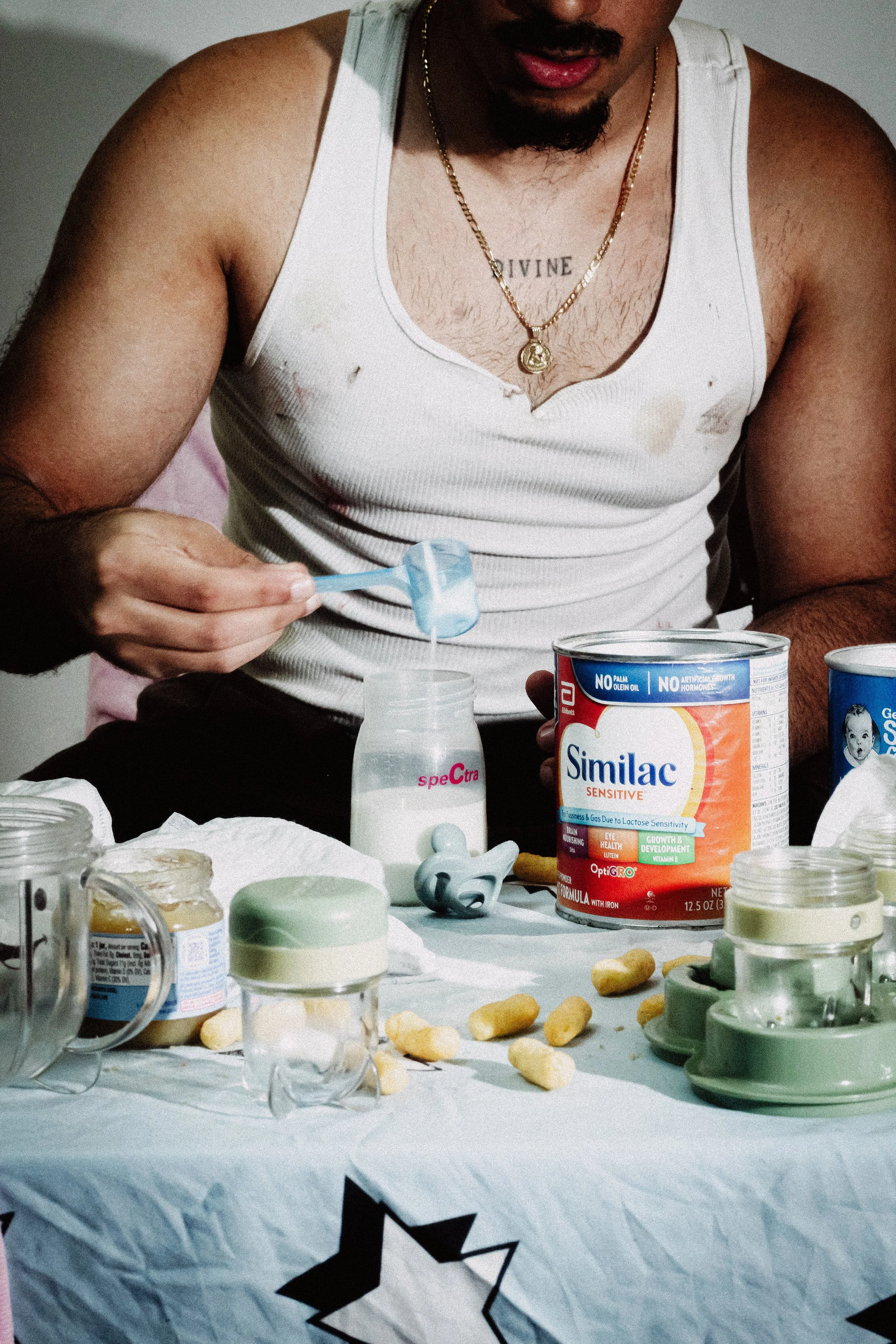 Chp.1 FORMULA KING 

scoop, shake and survive. 