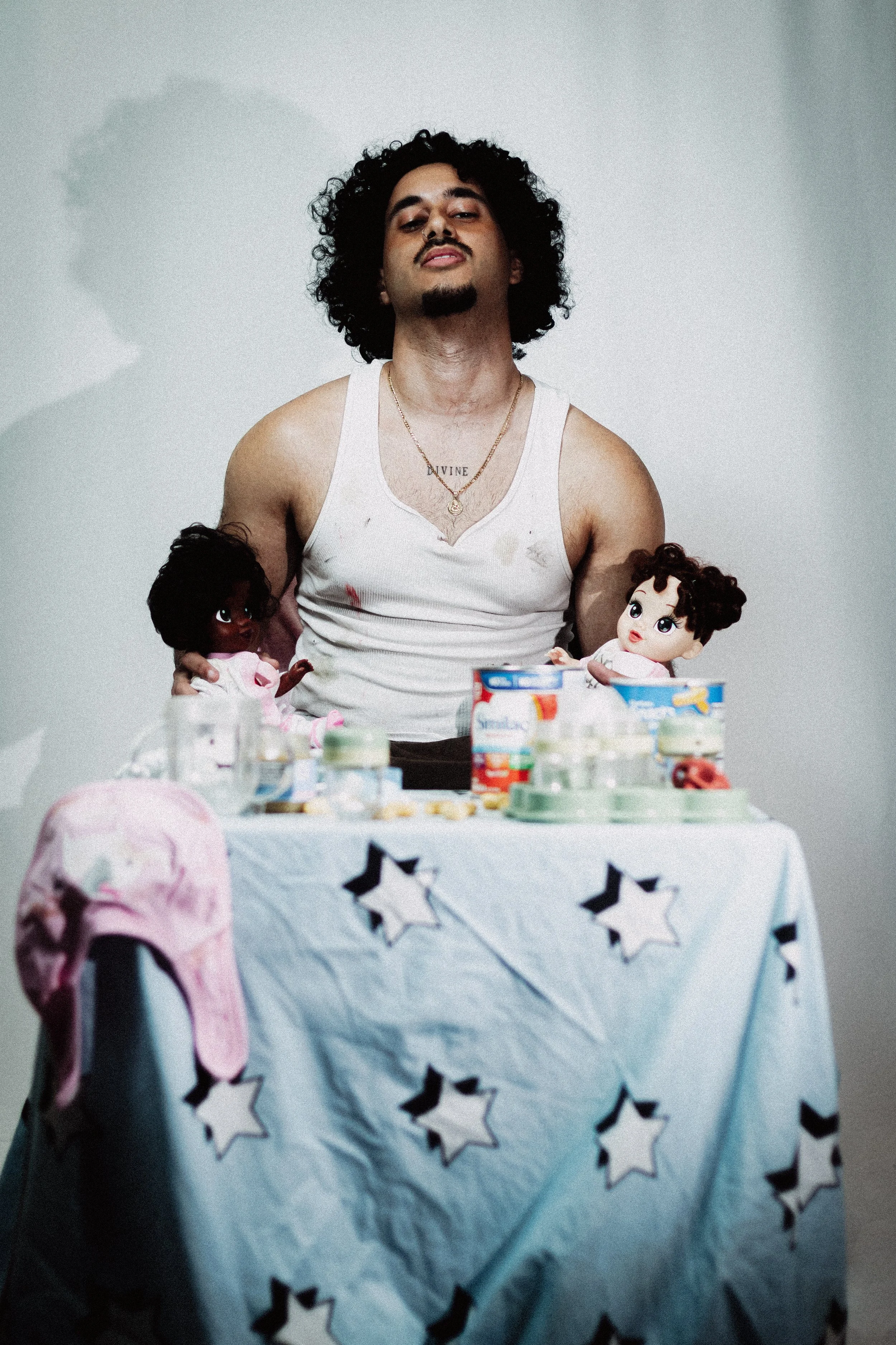 Chp.1 FORMULA KING 

Crown of curls & false idols