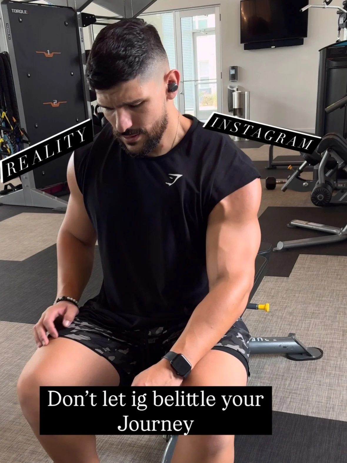 Angles, lighting and edits make fitness seem unreachable. Don’t be fooled- you’re doing just fine. #igvsreality #fitfatherhood #strongdad #strongenough #dadlifestyle #dadbods