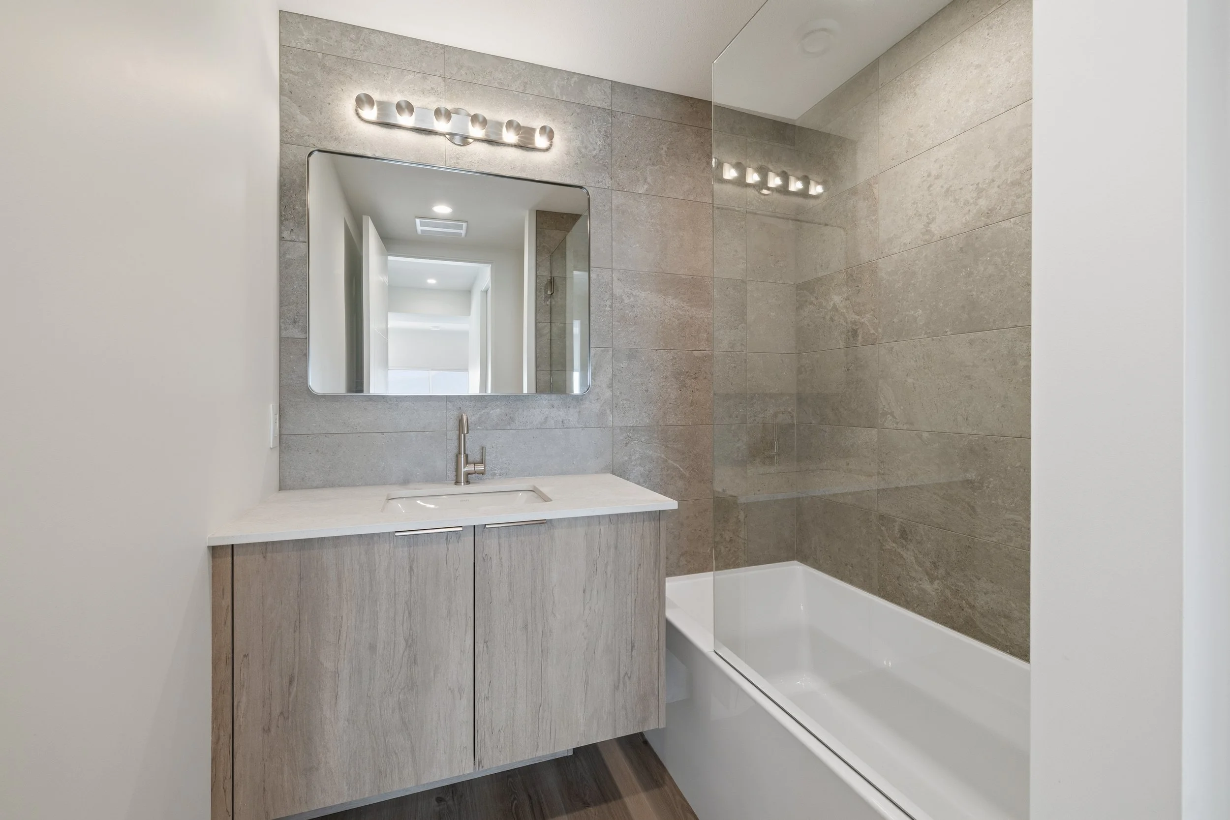 2527 Pinnacle Ridge ©Delaine Dyrdal60.JPG