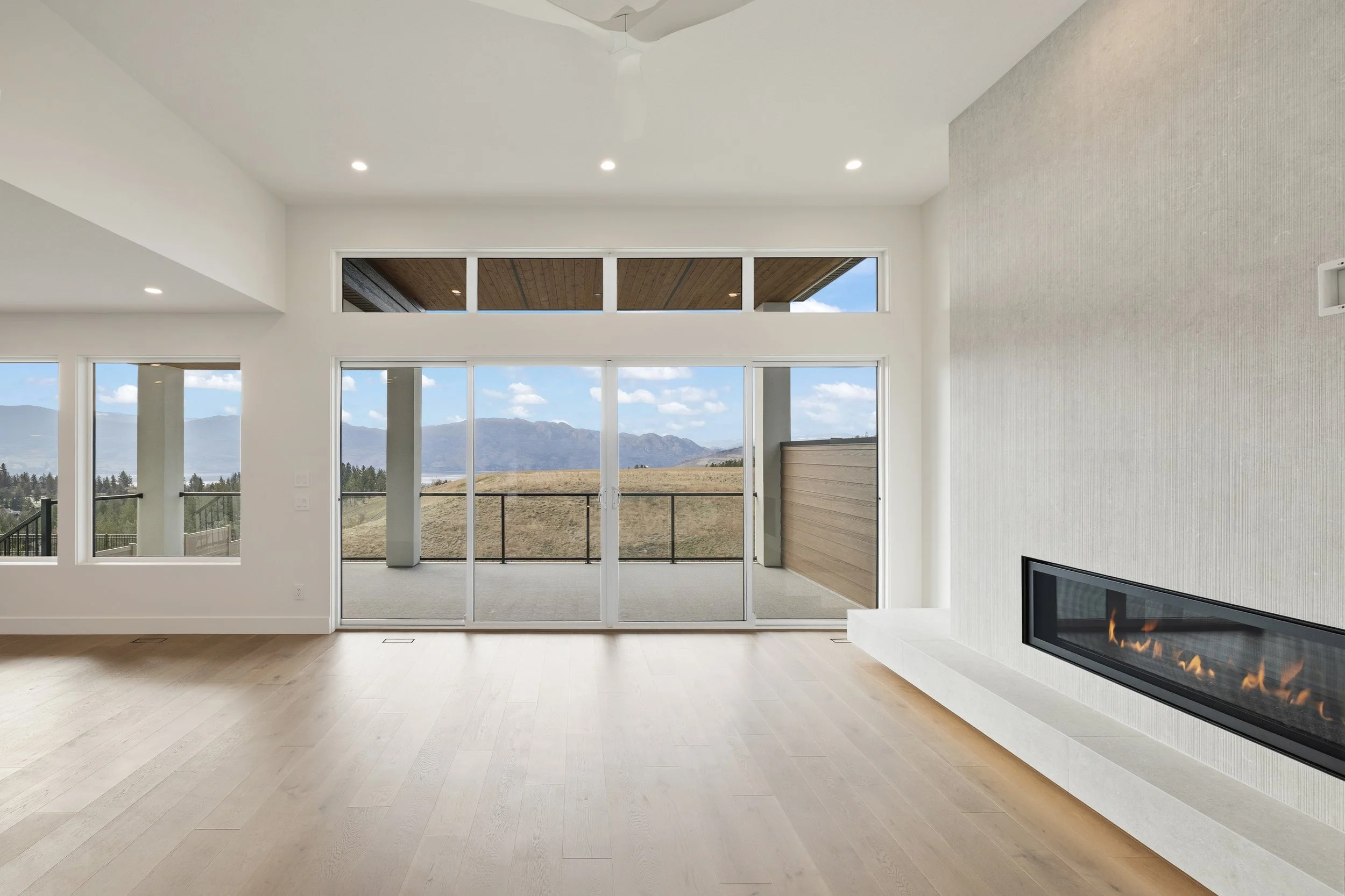 2527 Pinnacle Ridge ©Delaine Dyrdal25.JPG