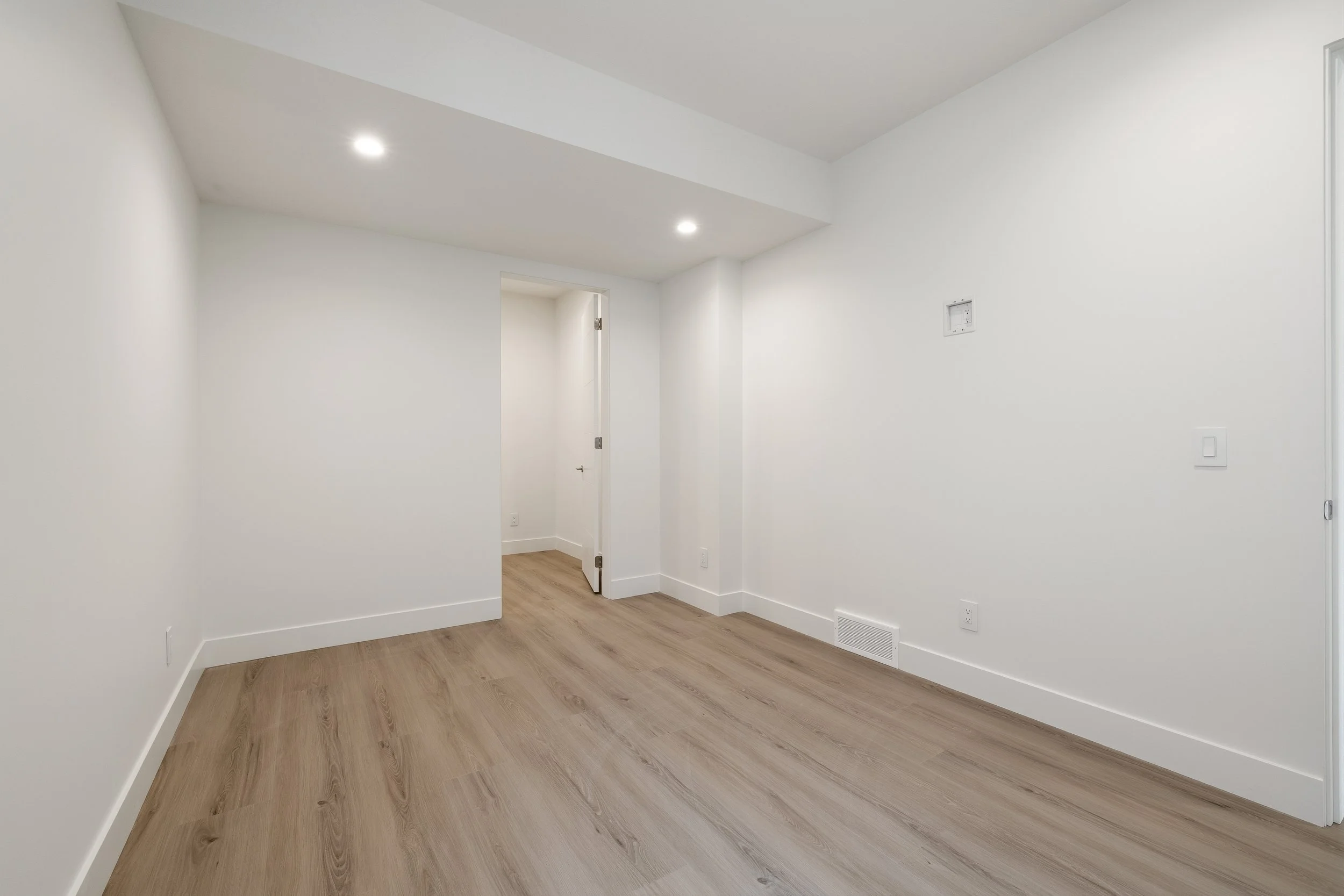 2527 Pinnacle Ridge ©Delaine Dyrdal58.JPG