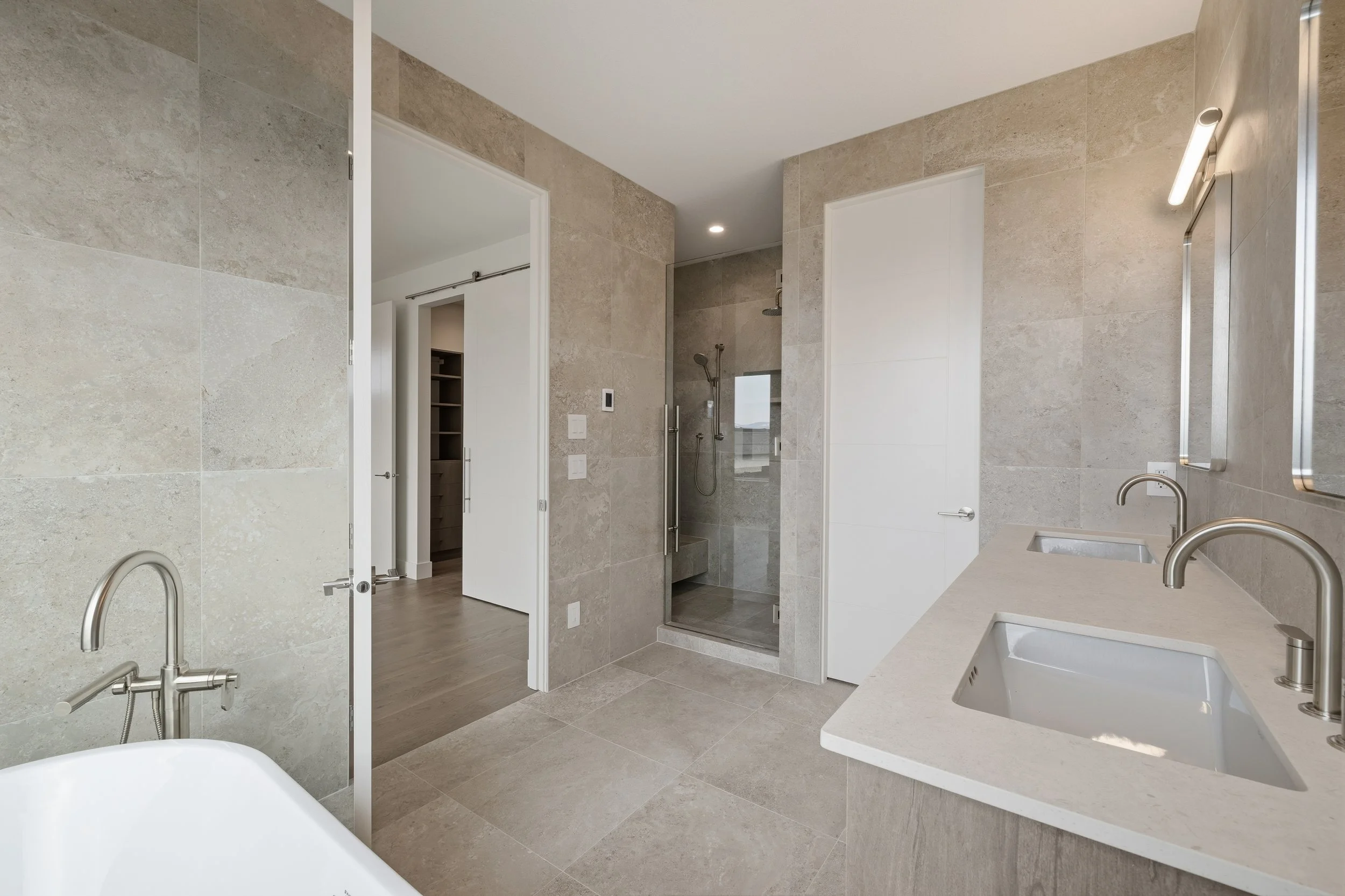 2527 Pinnacle Ridge ©Delaine Dyrdal48.JPG