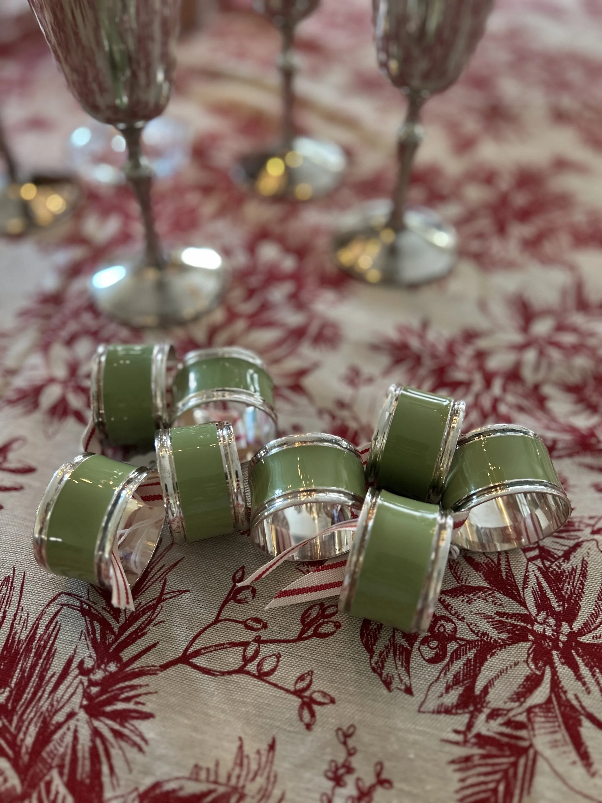 Set of Eight Vintage Light Green Enamel and Silver Plate Napkin Rings
