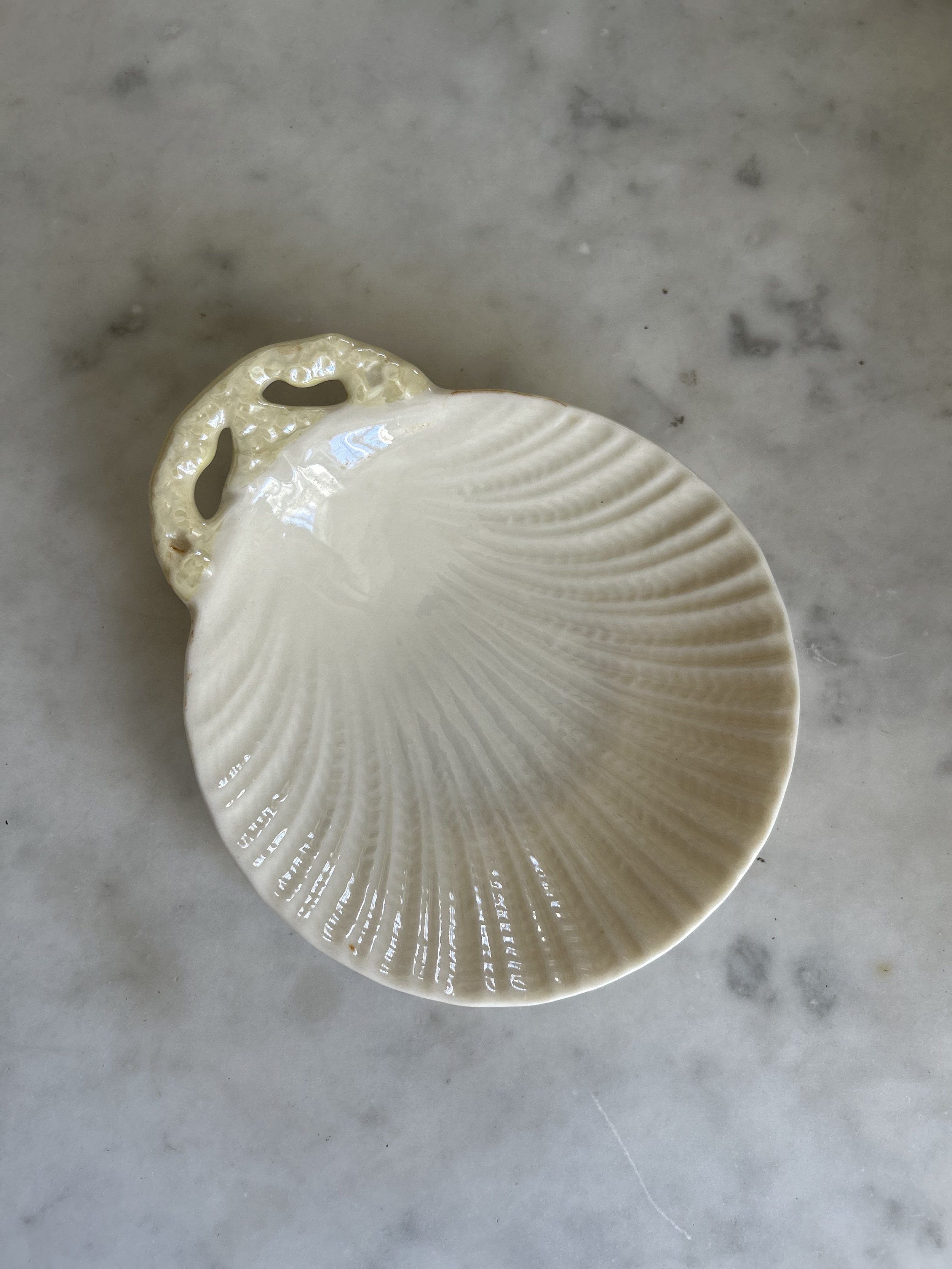 Small Belleek Ireland Shell Trinket Dish