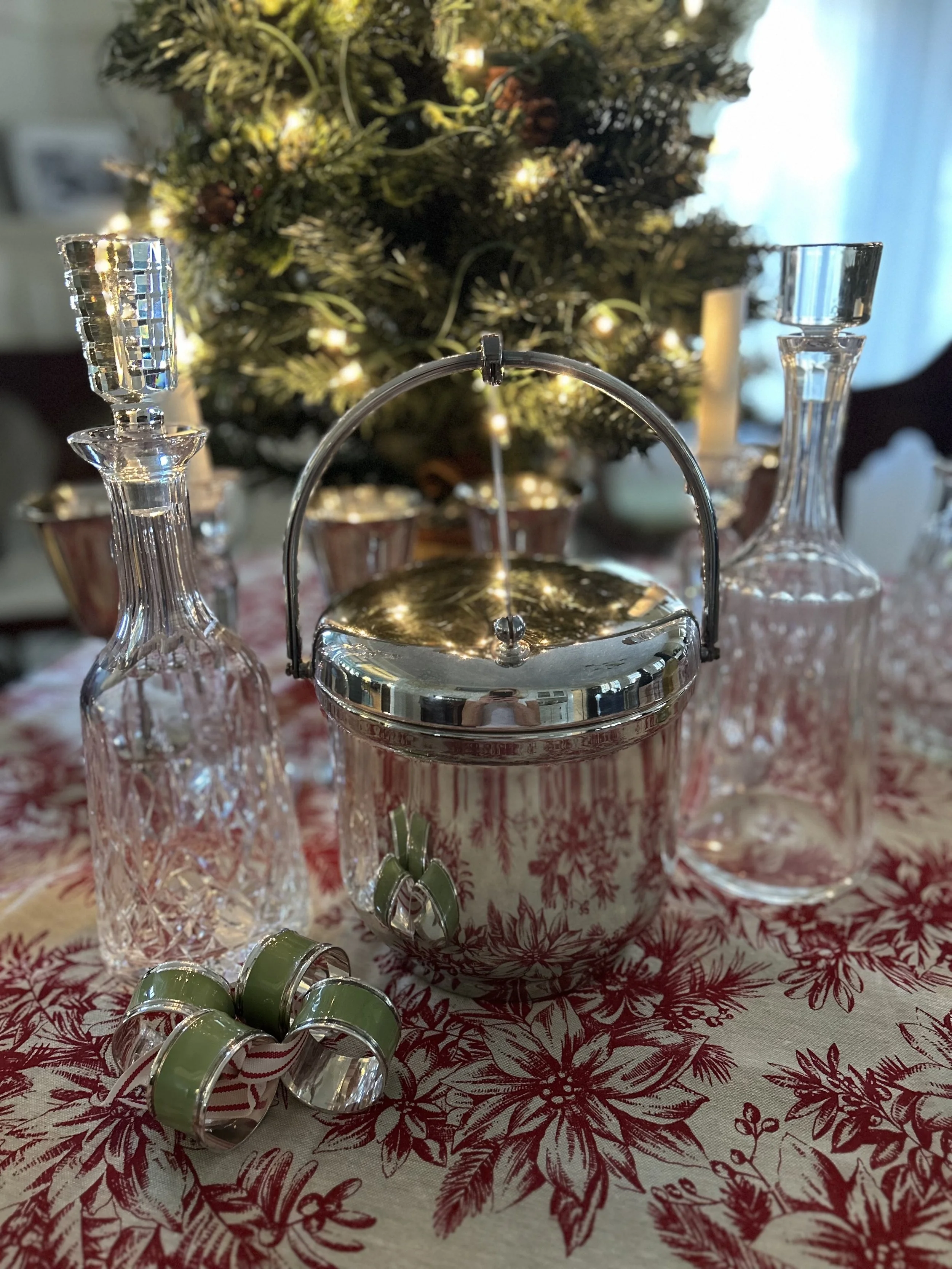 Vintage Midcentury Reed & Barton Silver Plate Ice Bucket