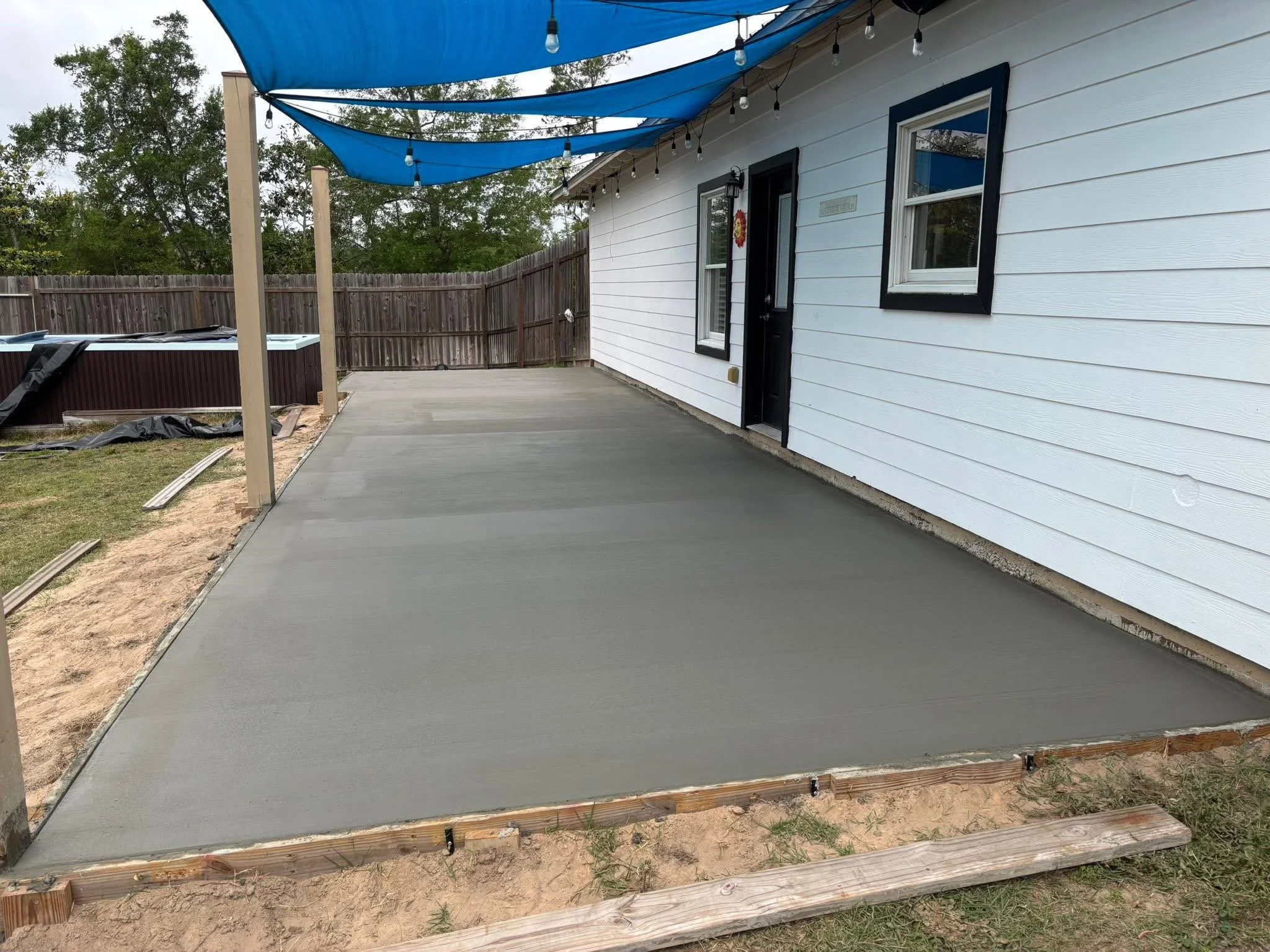 New concrete back patio.