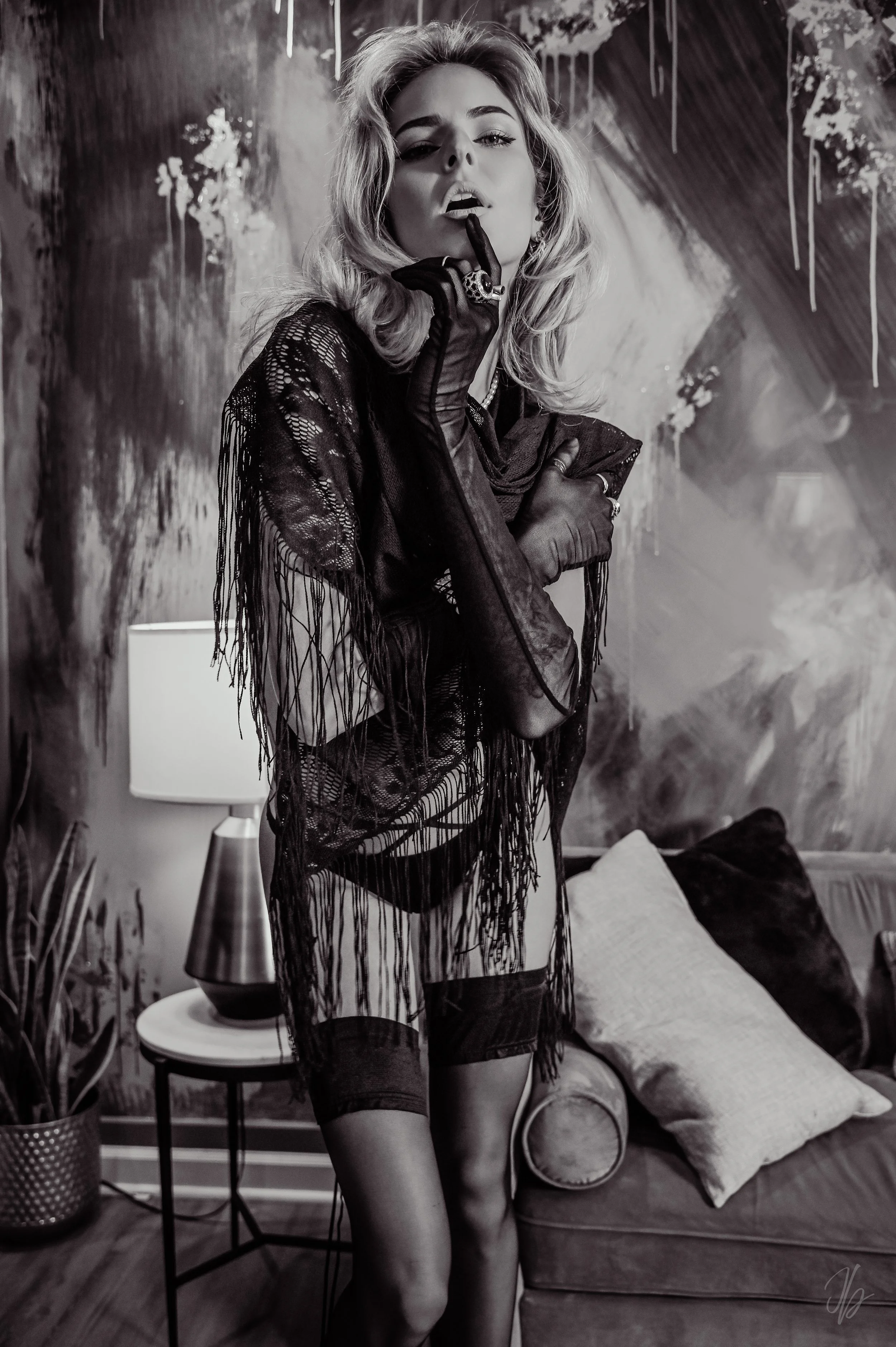ES_Elegant Lady-1.jpg