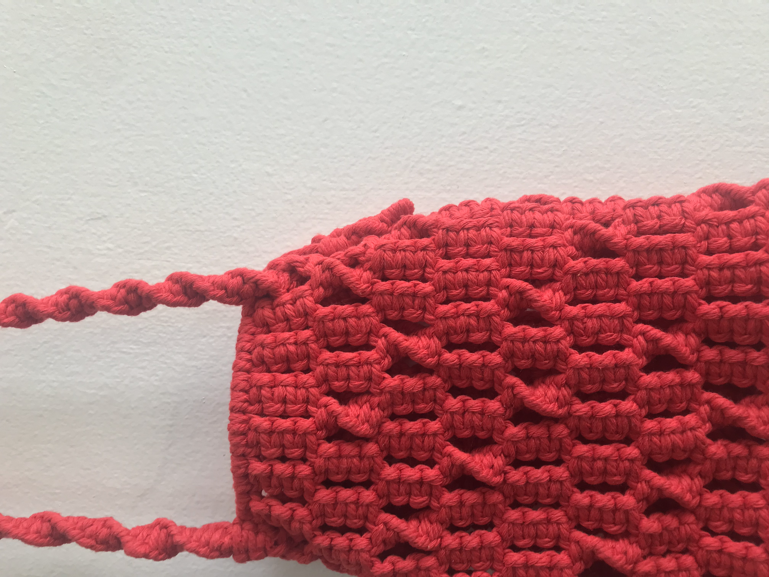 twizzler macrame pattern.png