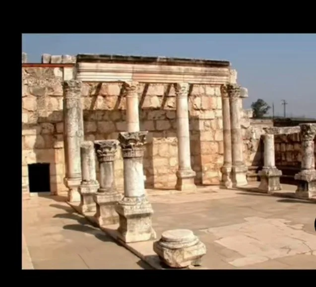 Minister in the Church buildings ( Matt 4:23 )