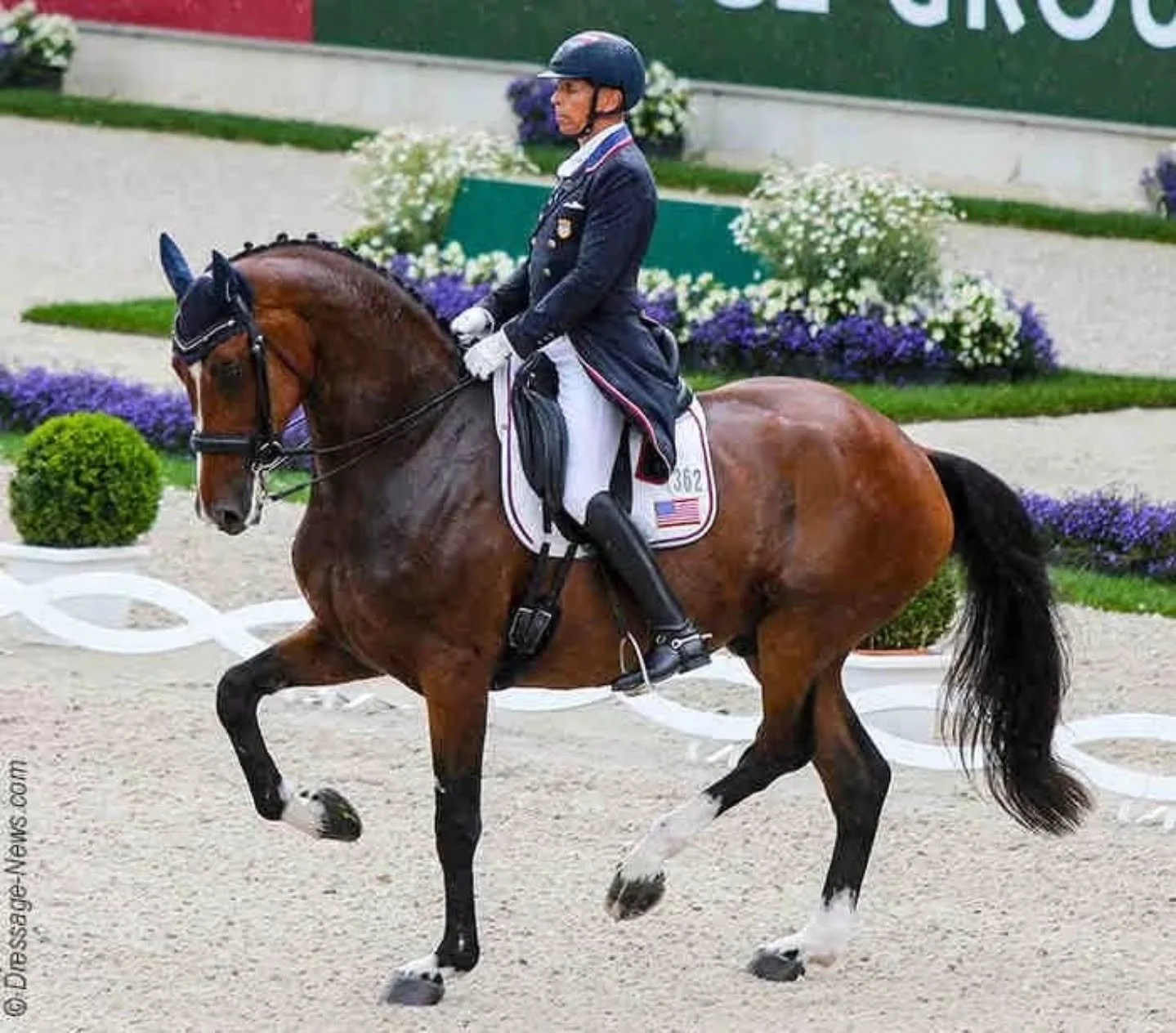 If anyone&rsquo;s still asking&hellip; We&rsquo;re a size "Steffen Peters Clinic" for Christmas.
January 5&ndash;6 at Persaud Legacy Farms.

🎁 Auditing tickets available through the Upcoming Events tab at PersaudLegacy.com.