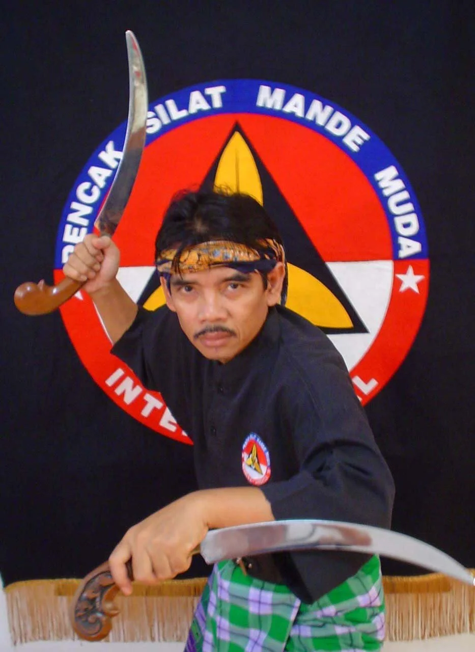 Pak Dadang kuku macan.JPG