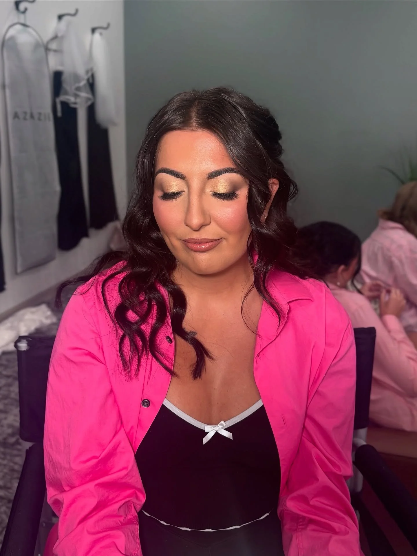 That glam gave me LIFE. The sparkle, the girly in my chair, the lash, the vibes, all of ittt. 

Full Glam Bridesmaid Makeup
Michigan Makeup Artist 
Bridal Makeup Artist

#westmichiganwedding #michiganbride #bridesmaidmakeupinspo