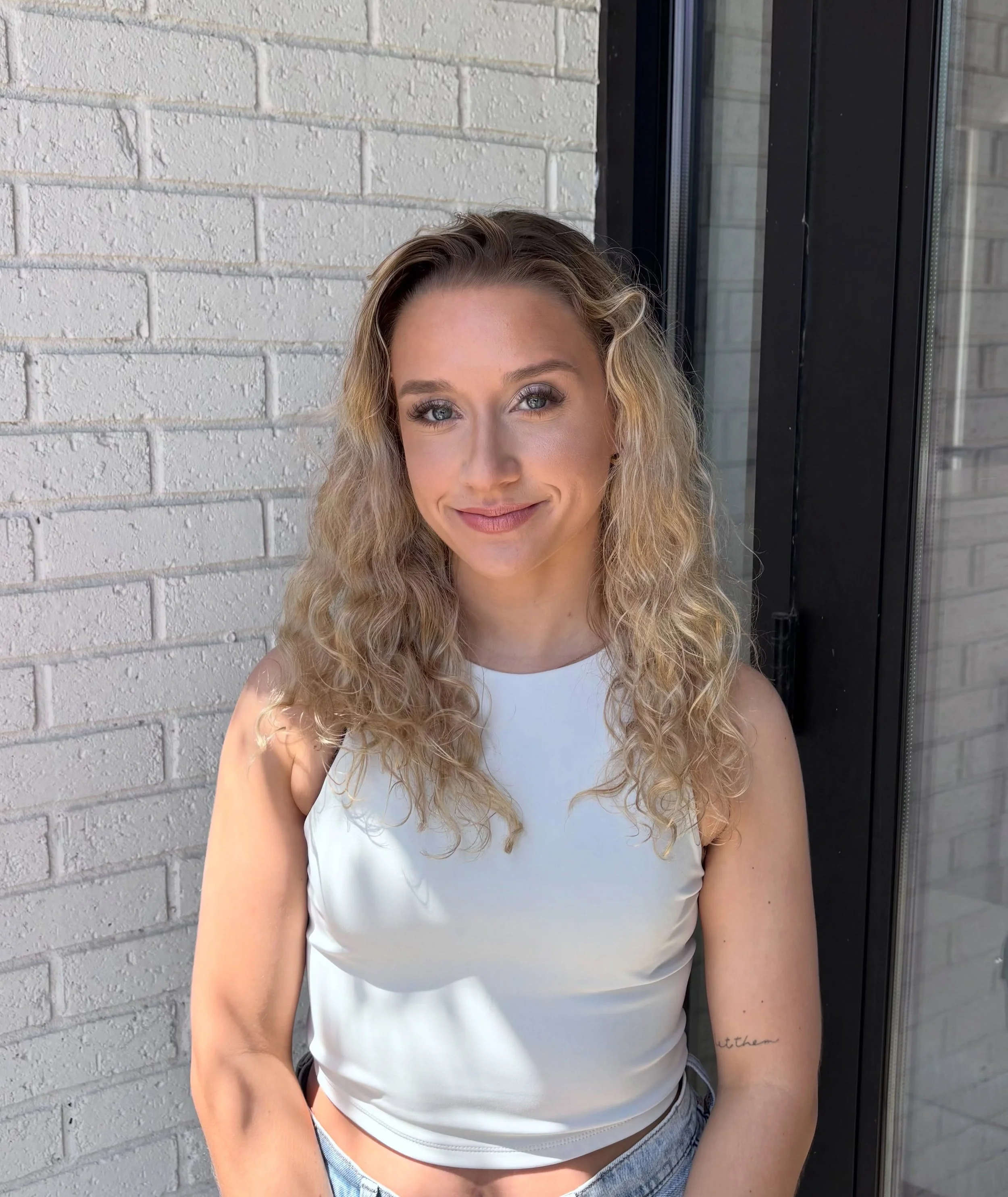All the cool girls get cool toned glam 🩶

Cool Toned Bridal Makeup
West Michigan Wedding
Grand Rapids Makeup Artist

#michiganmakeupartist #michiganwedding #bridalmakeupinspo